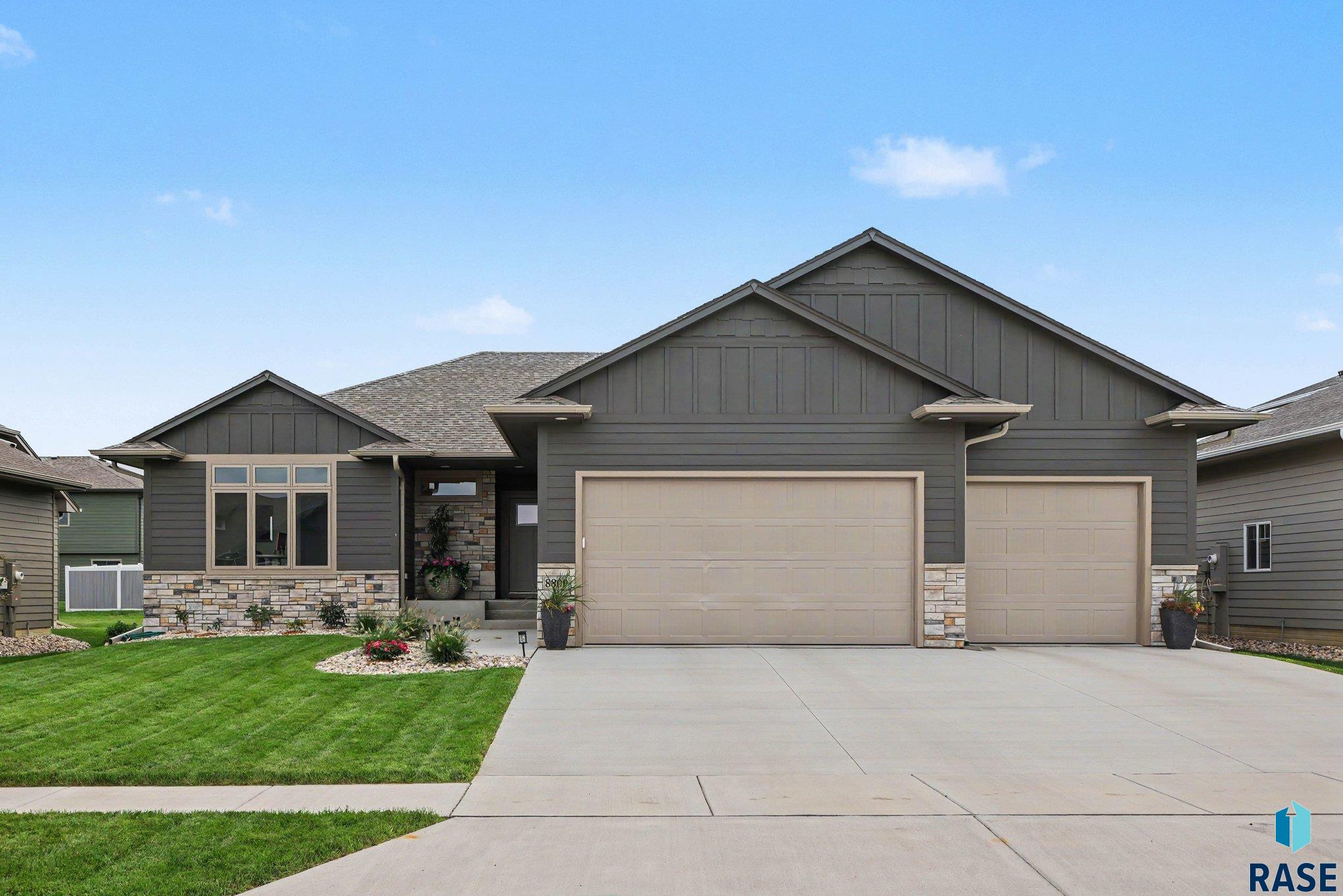 8809 W Rathburn St, Sioux Falls