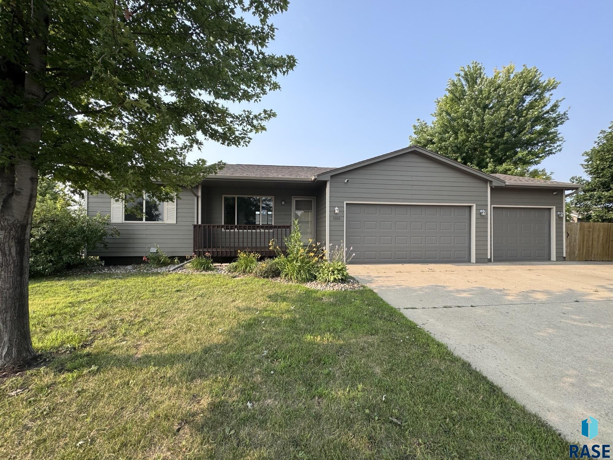 5101 W Cushman St, Sioux Falls