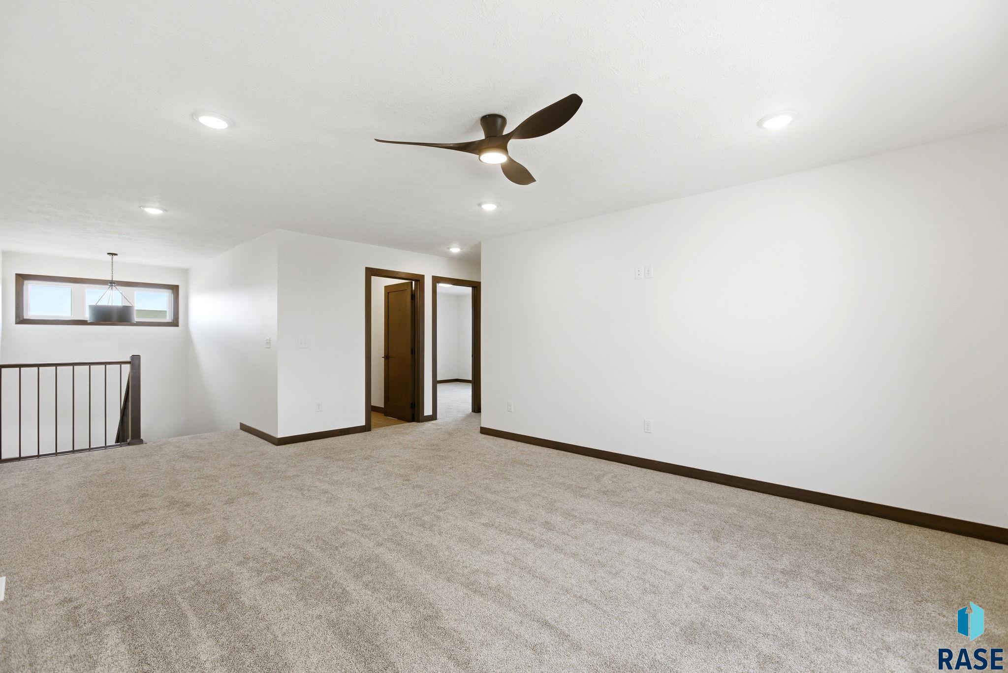 220 Ivy Rd, Tea