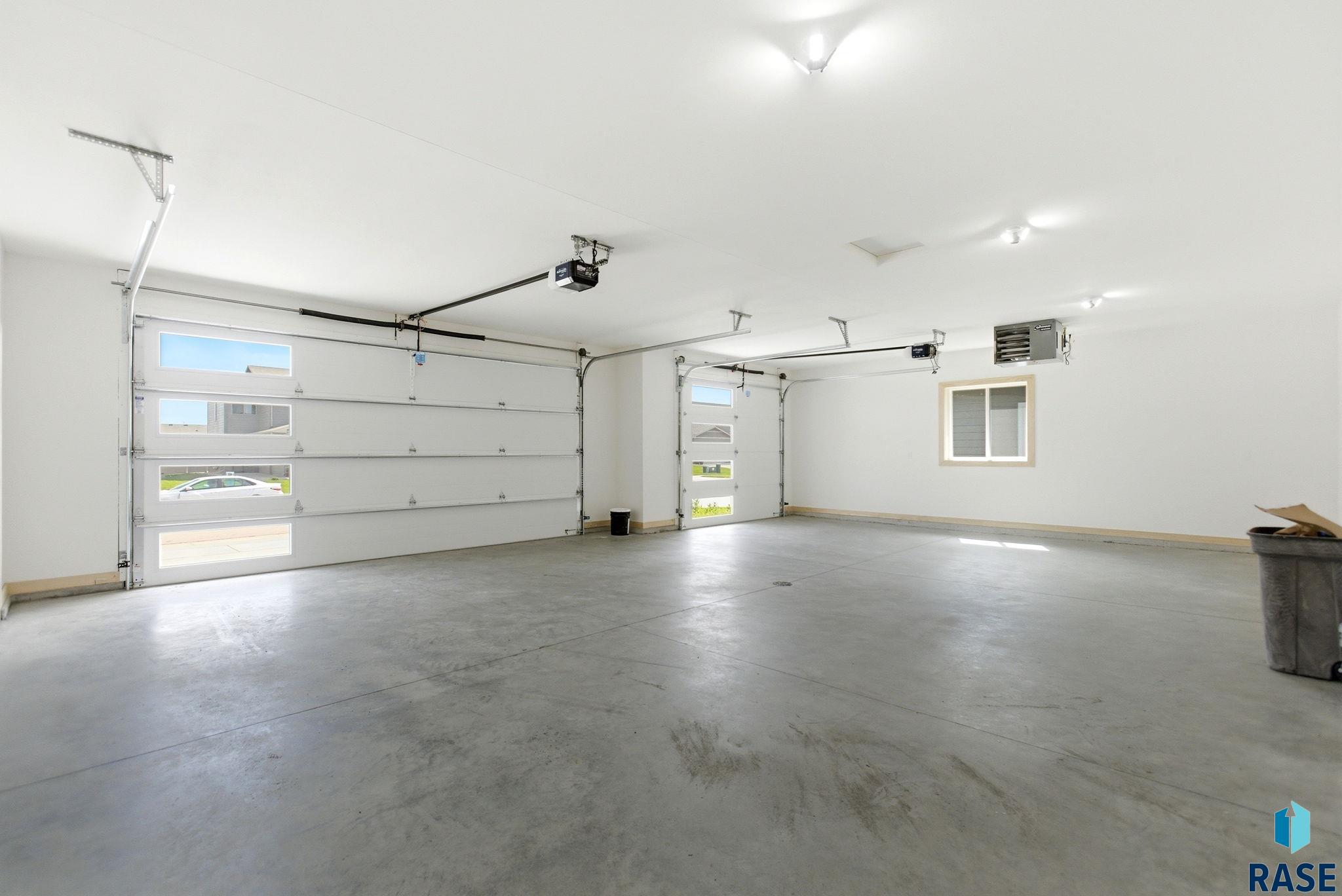 220 Ivy Rd, Tea