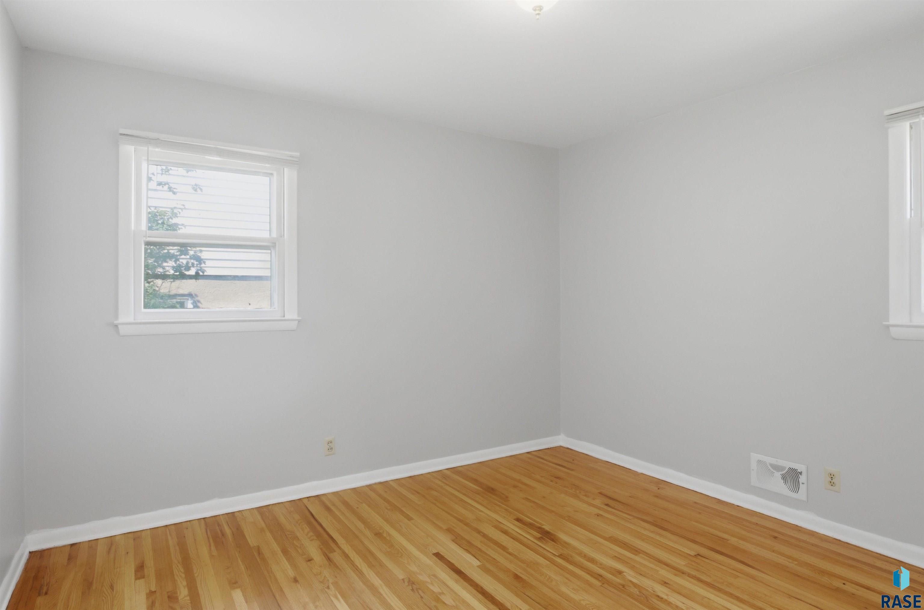 712 Jessica Ave Ave, Sioux Falls