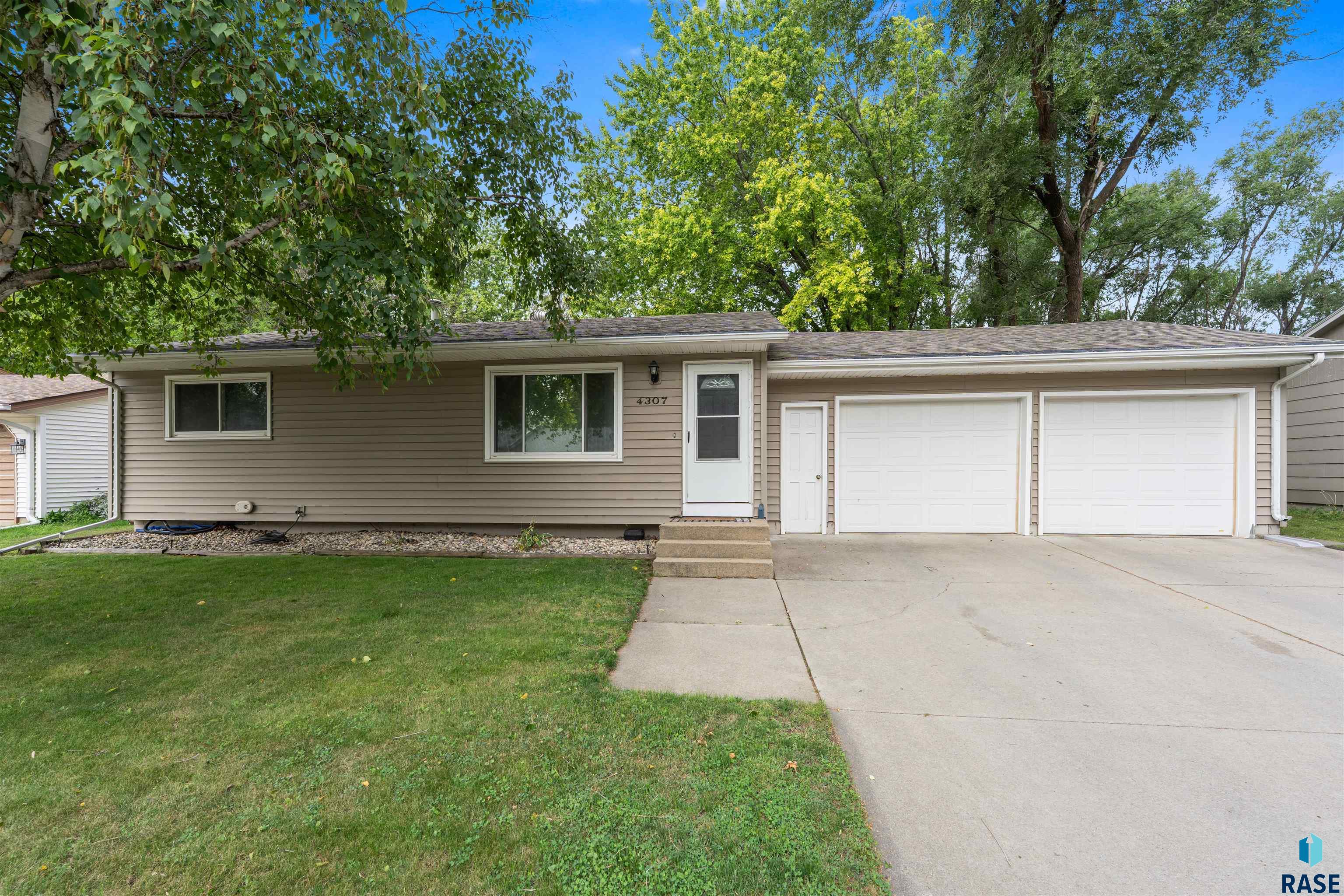4307 W Mesa Pass, Sioux Falls