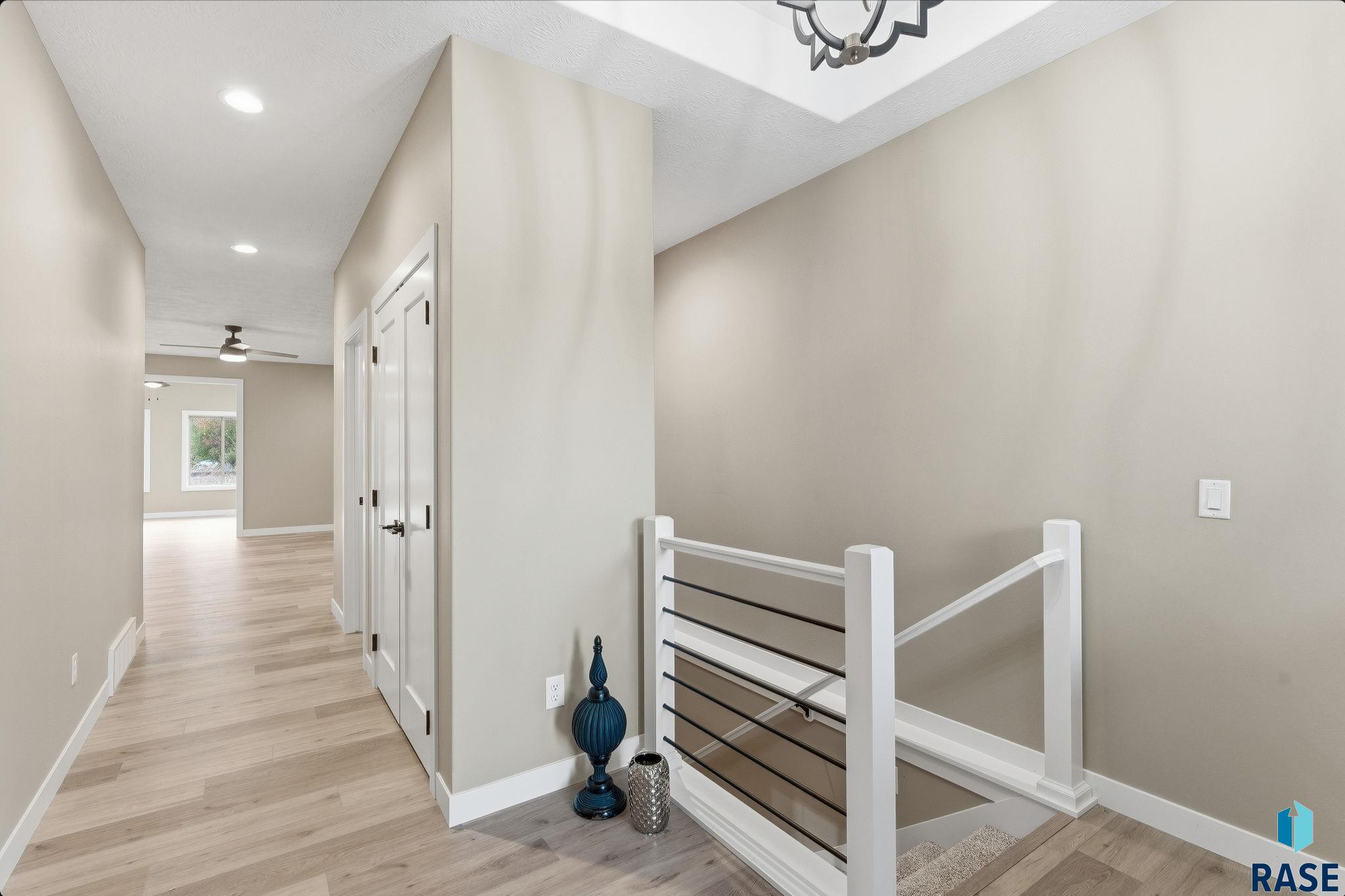 2403 Joshua Cir, Sioux Falls