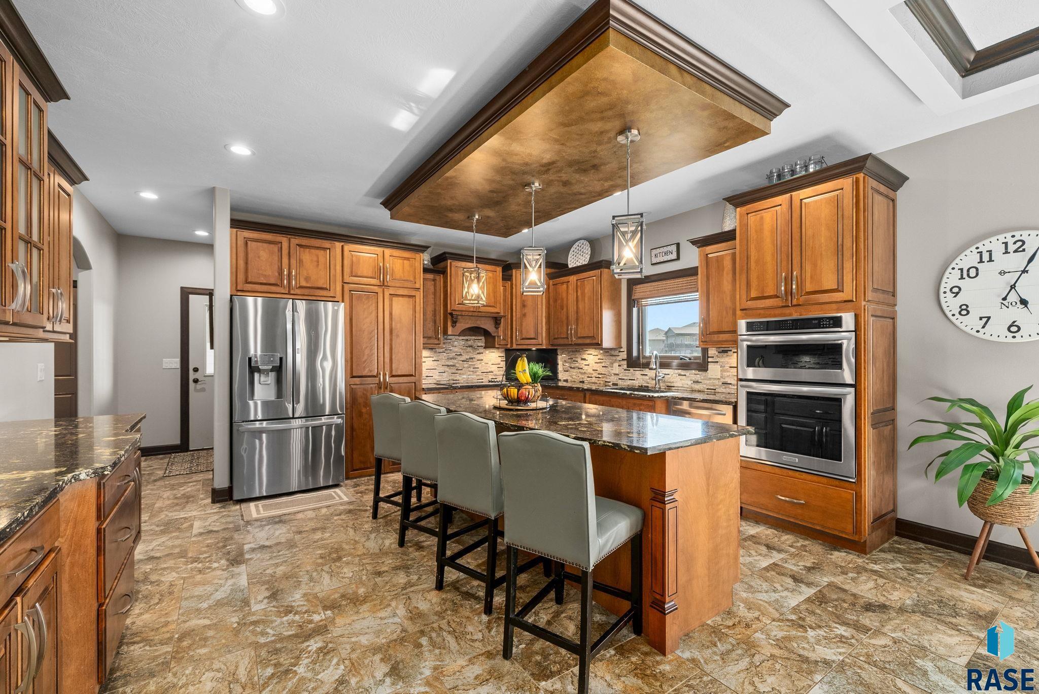 1301 Hyannis Port Ln, Sioux Falls