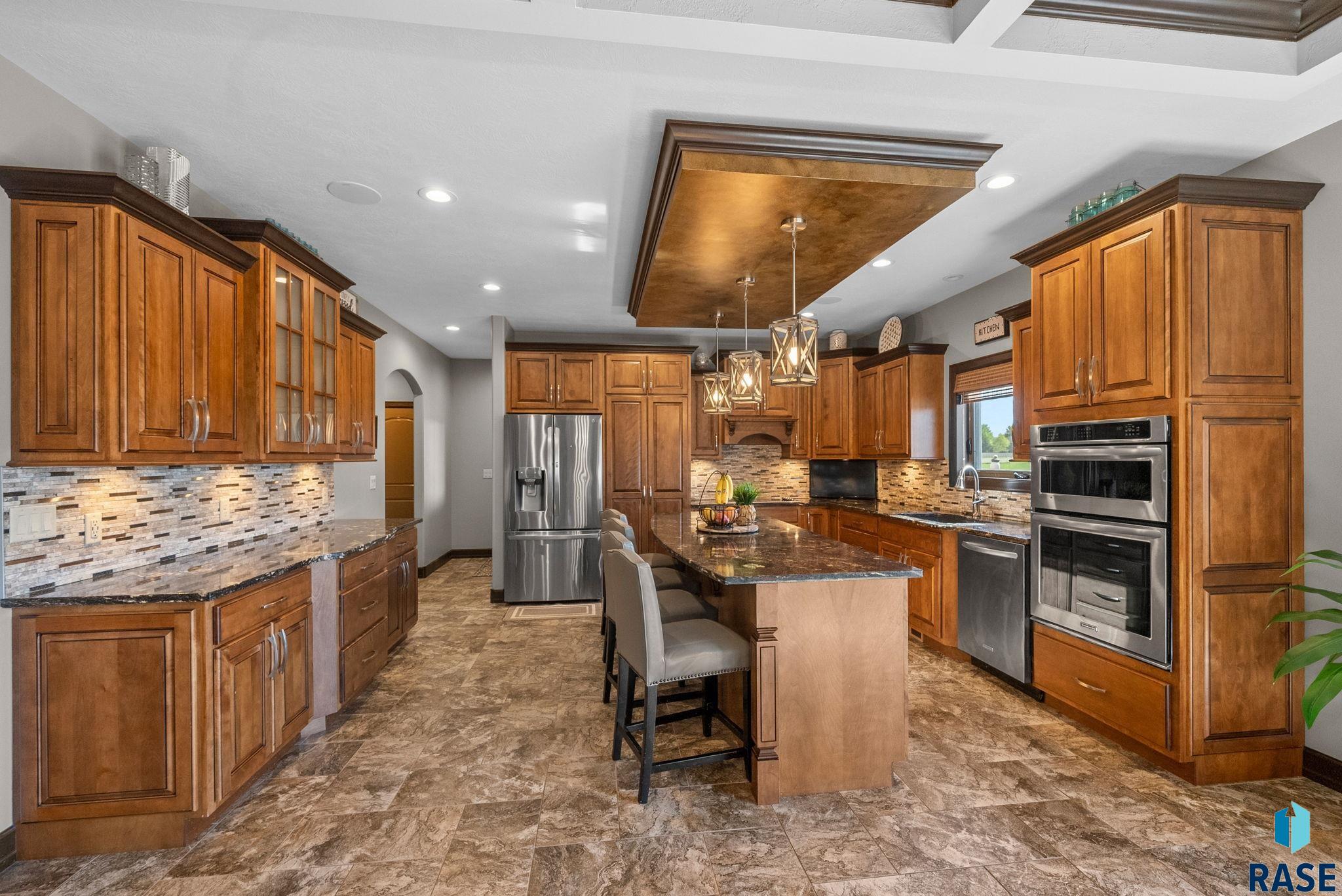 1301 Hyannis Port Ln, Sioux Falls