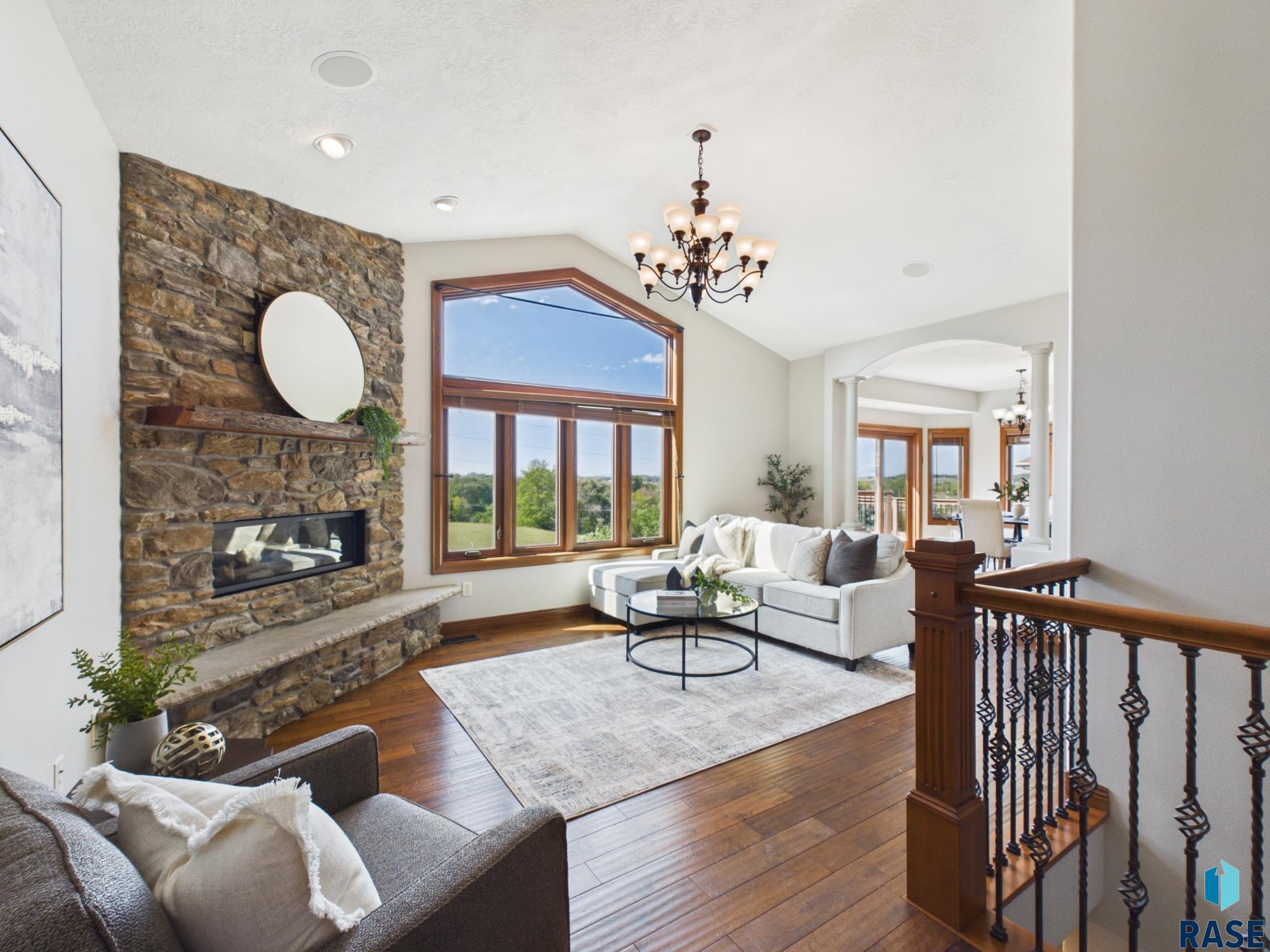 509 Horizon Cir, Sioux Falls