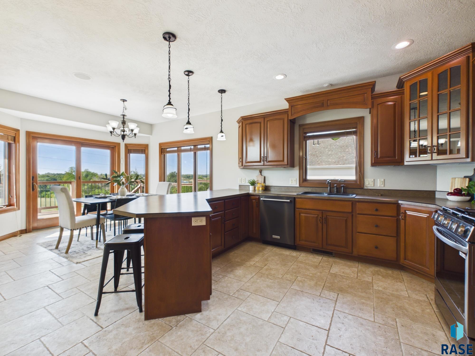 509 Horizon Cir, Sioux Falls