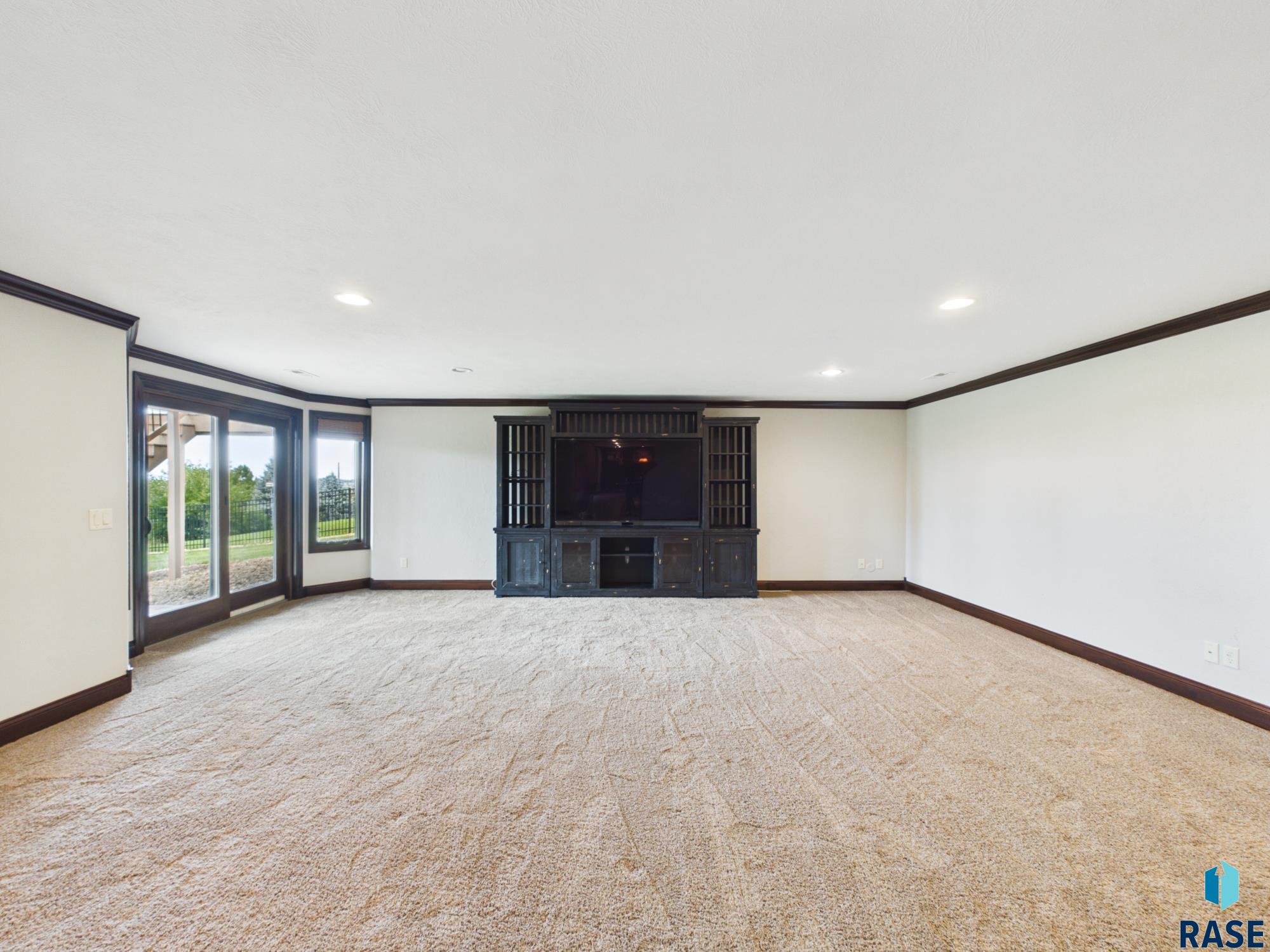 509 Horizon Cir, Sioux Falls
