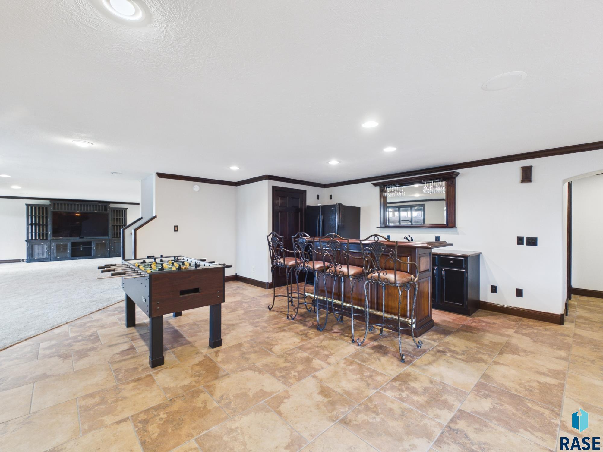 509 Horizon Cir, Sioux Falls