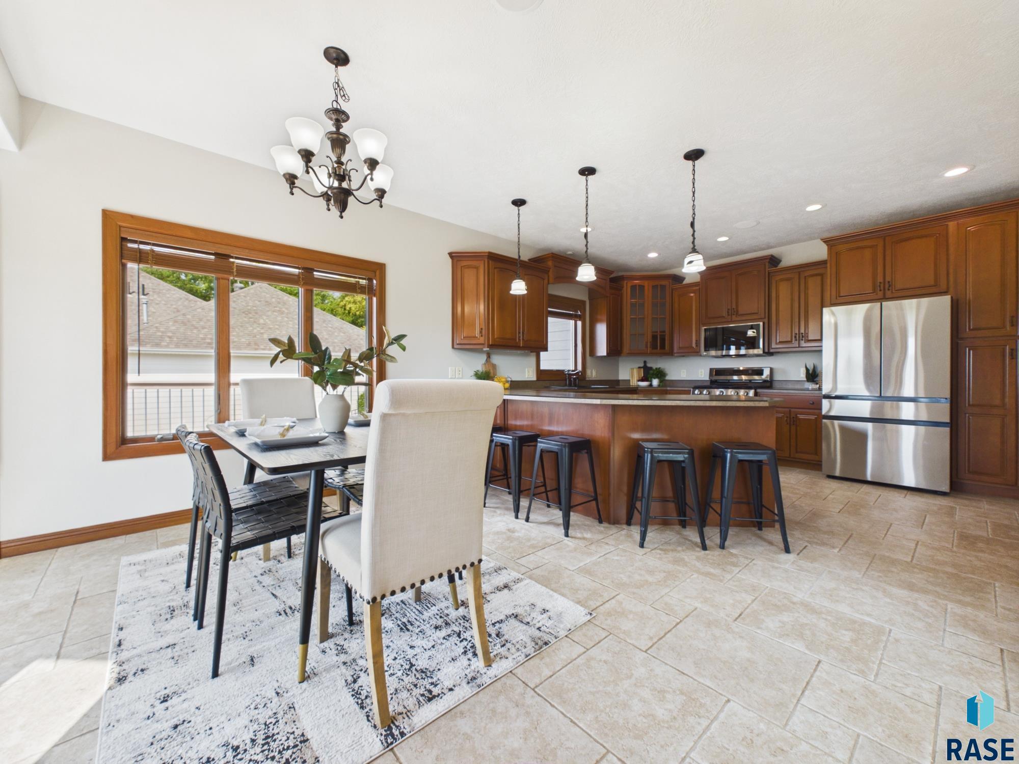 509 Horizon Cir, Sioux Falls