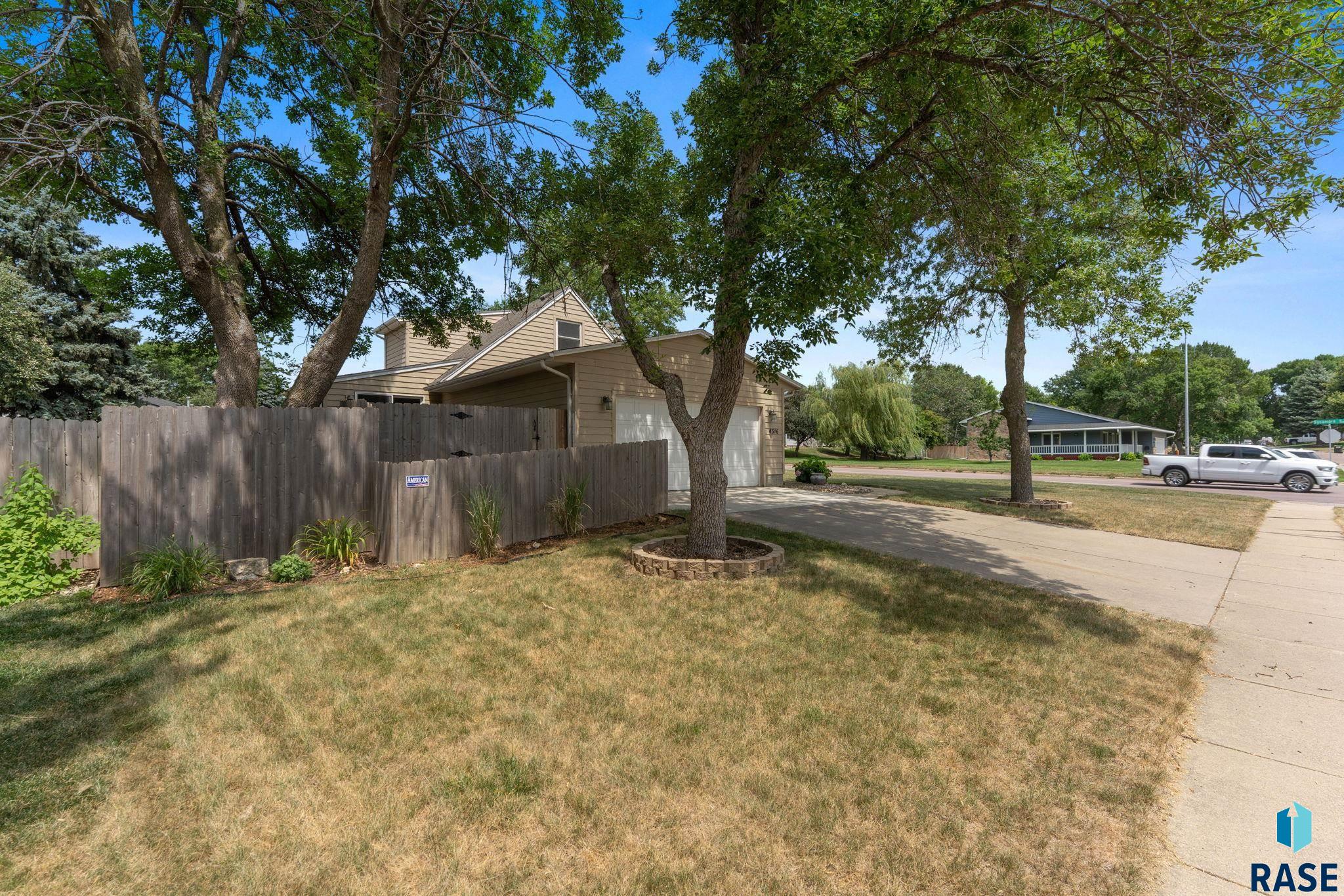 4516 Belmont St, Sioux Falls