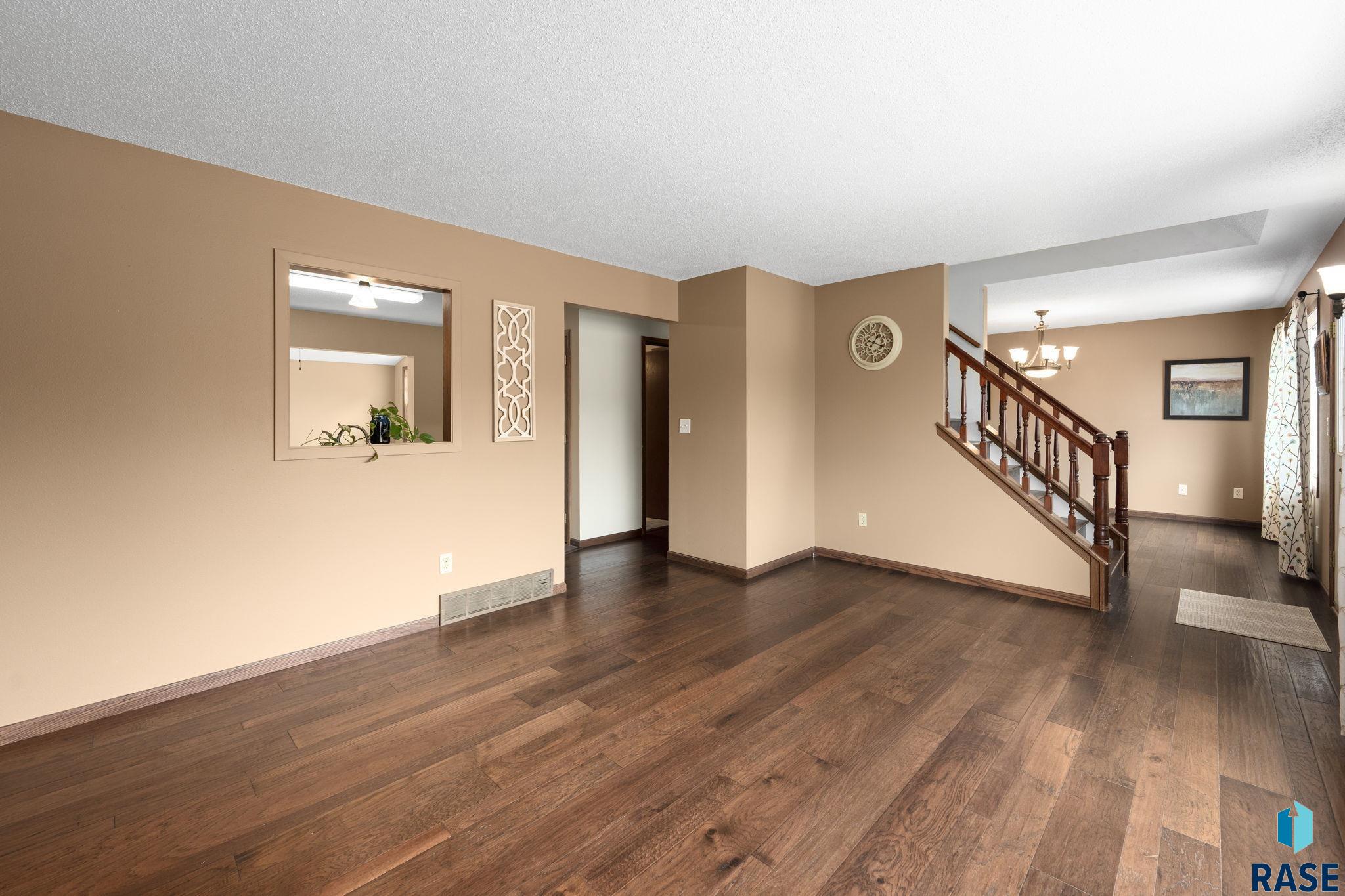 4516 Belmont St, Sioux Falls