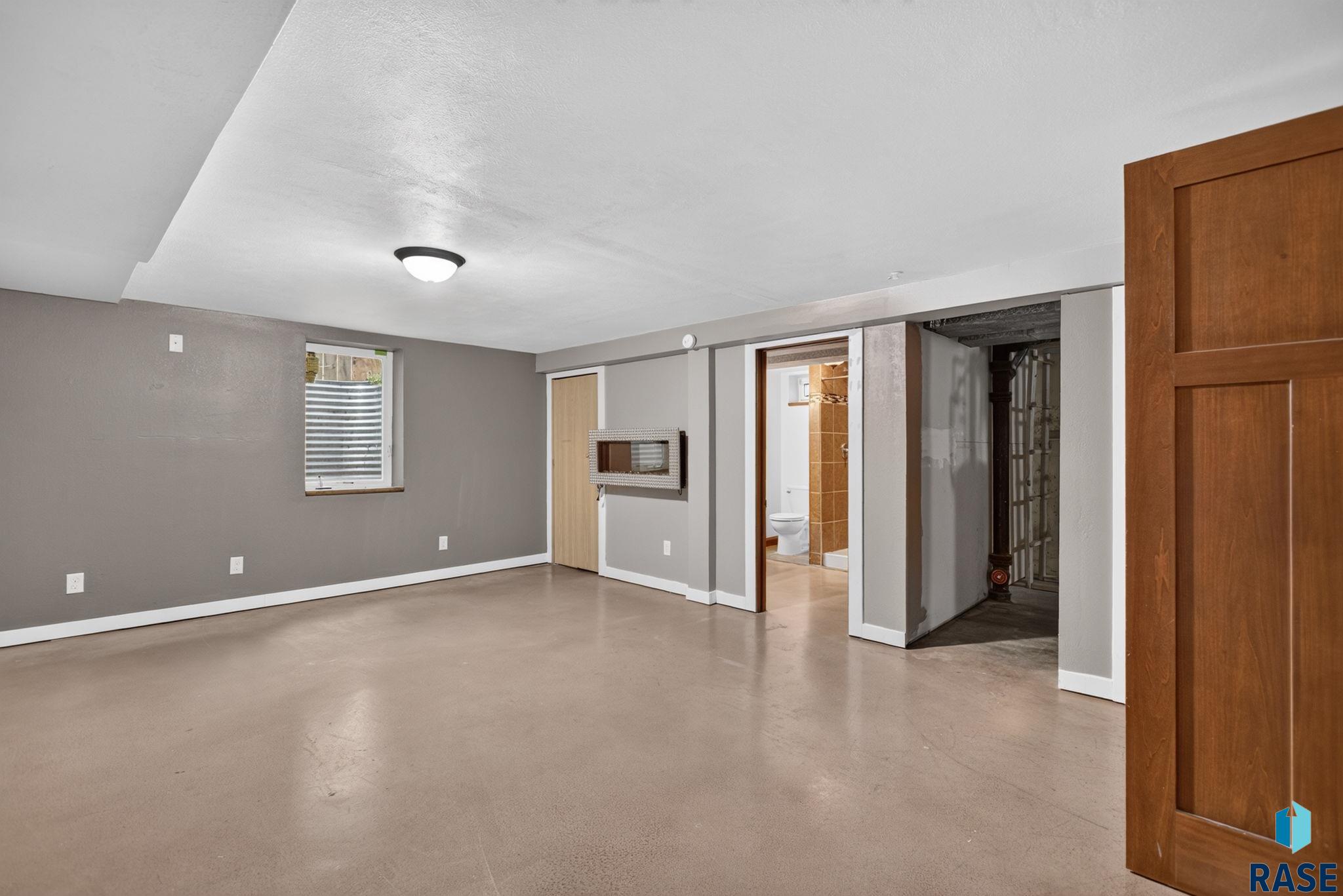 2500 Jefferson Ave, Sioux Falls