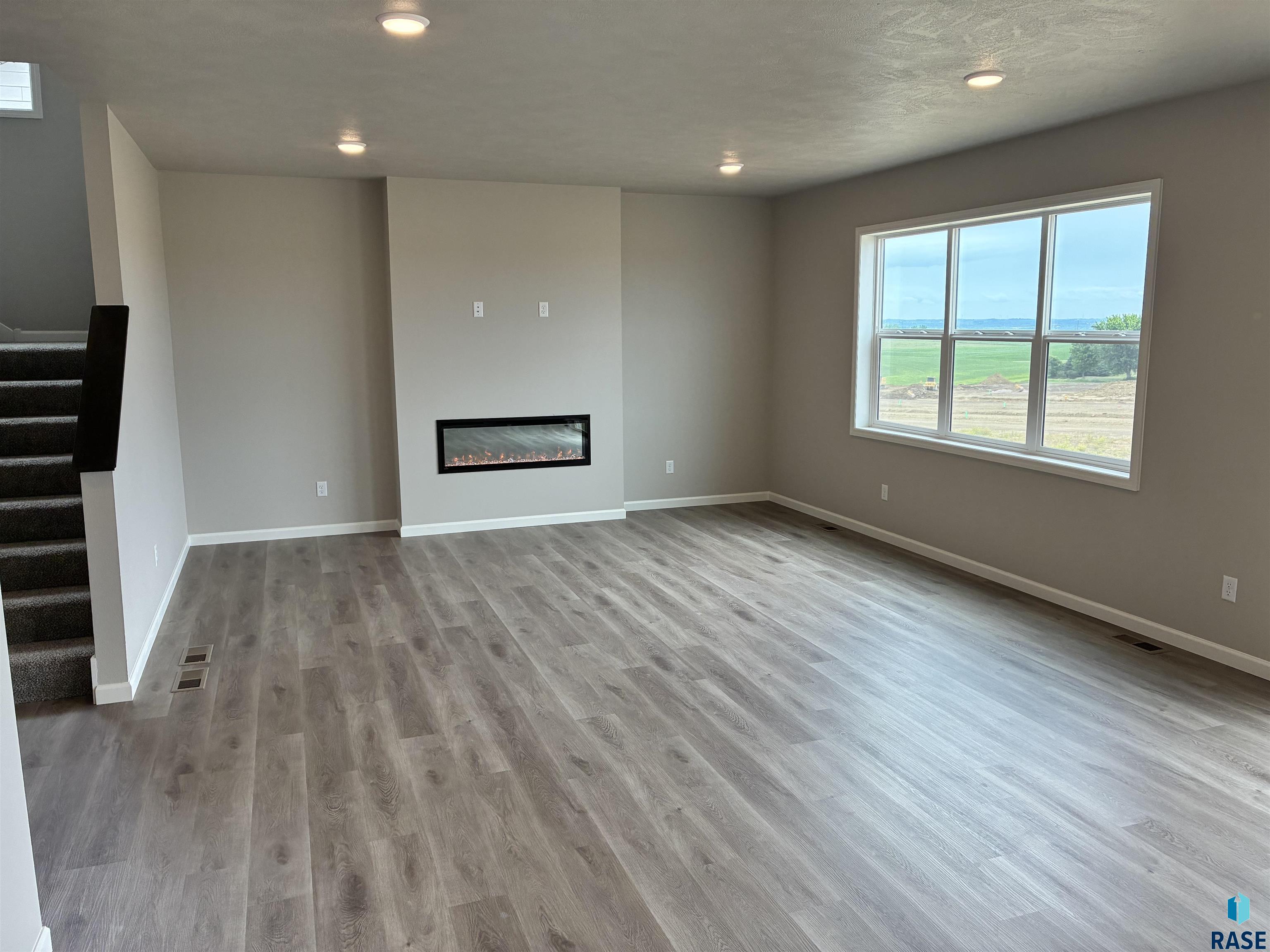5628 Ashwood Cir, Sioux Falls