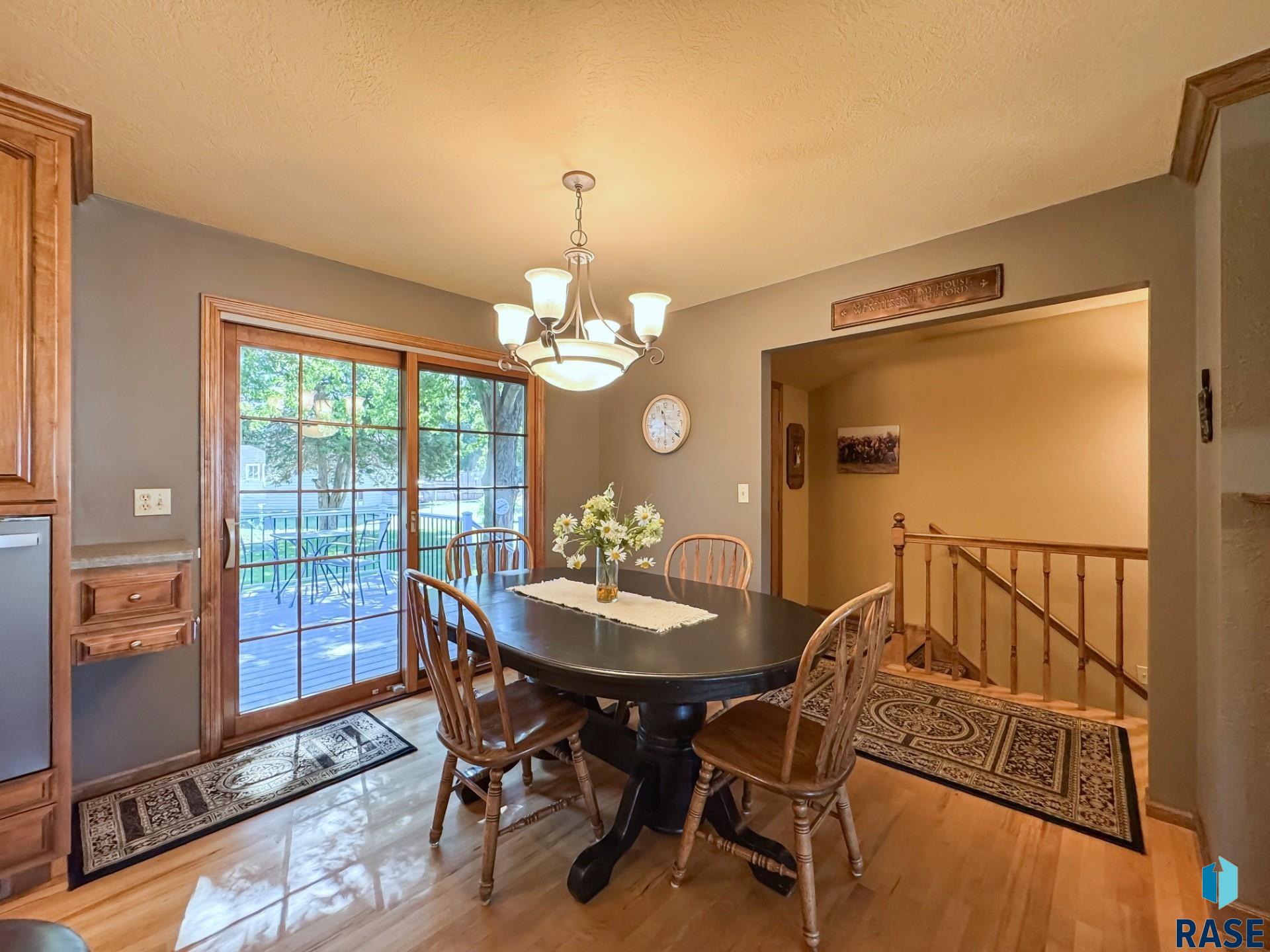 4905 E Cynthia Dr