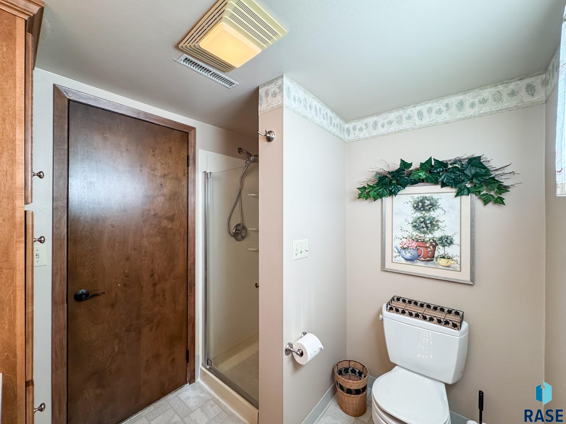 4905 E Cynthia Dr