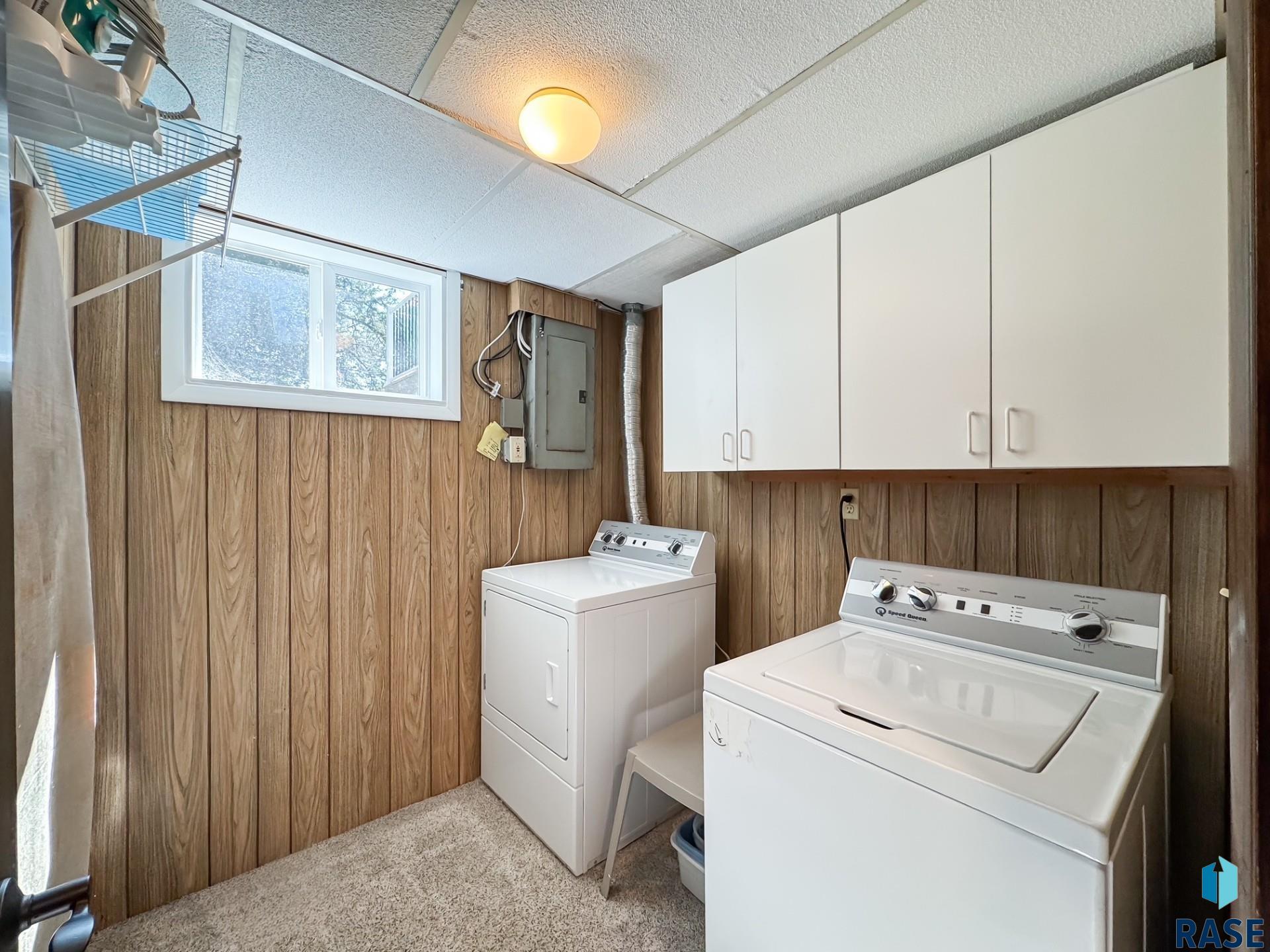 4905 E Cynthia Dr