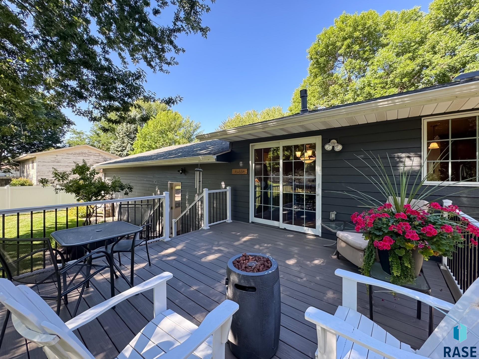 4905 E Cynthia Dr