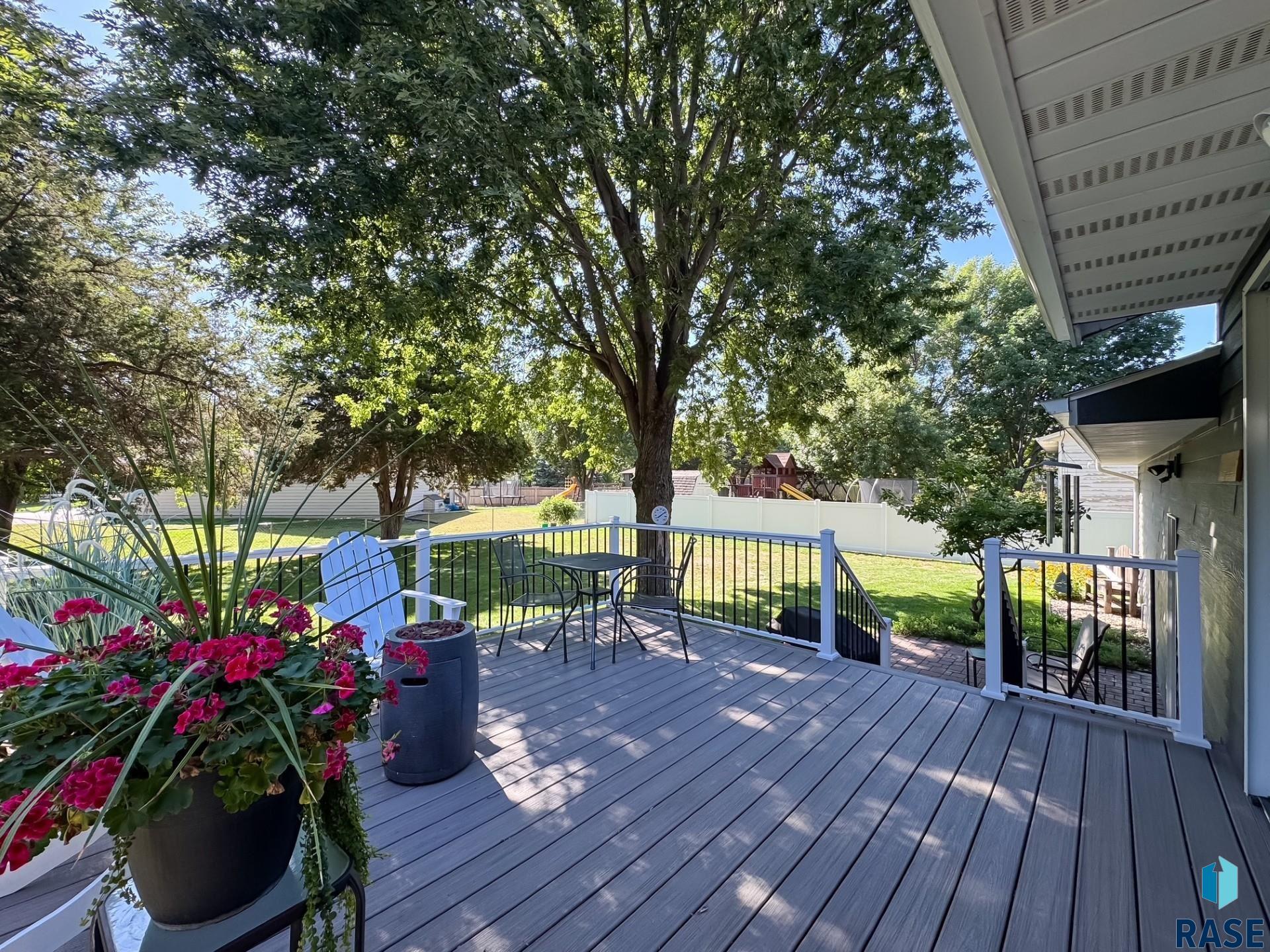 4905 E Cynthia Dr