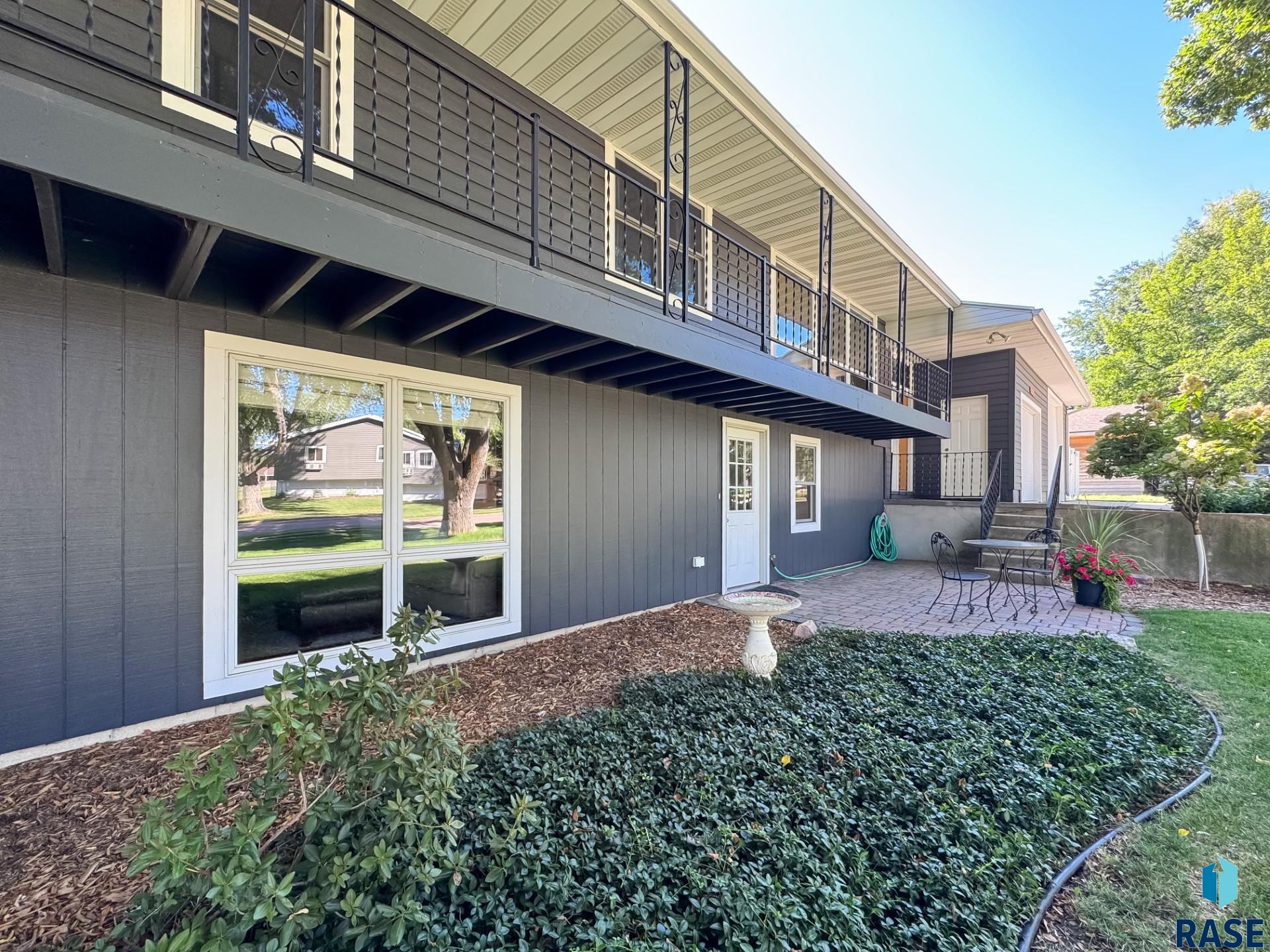 4905 E Cynthia Dr