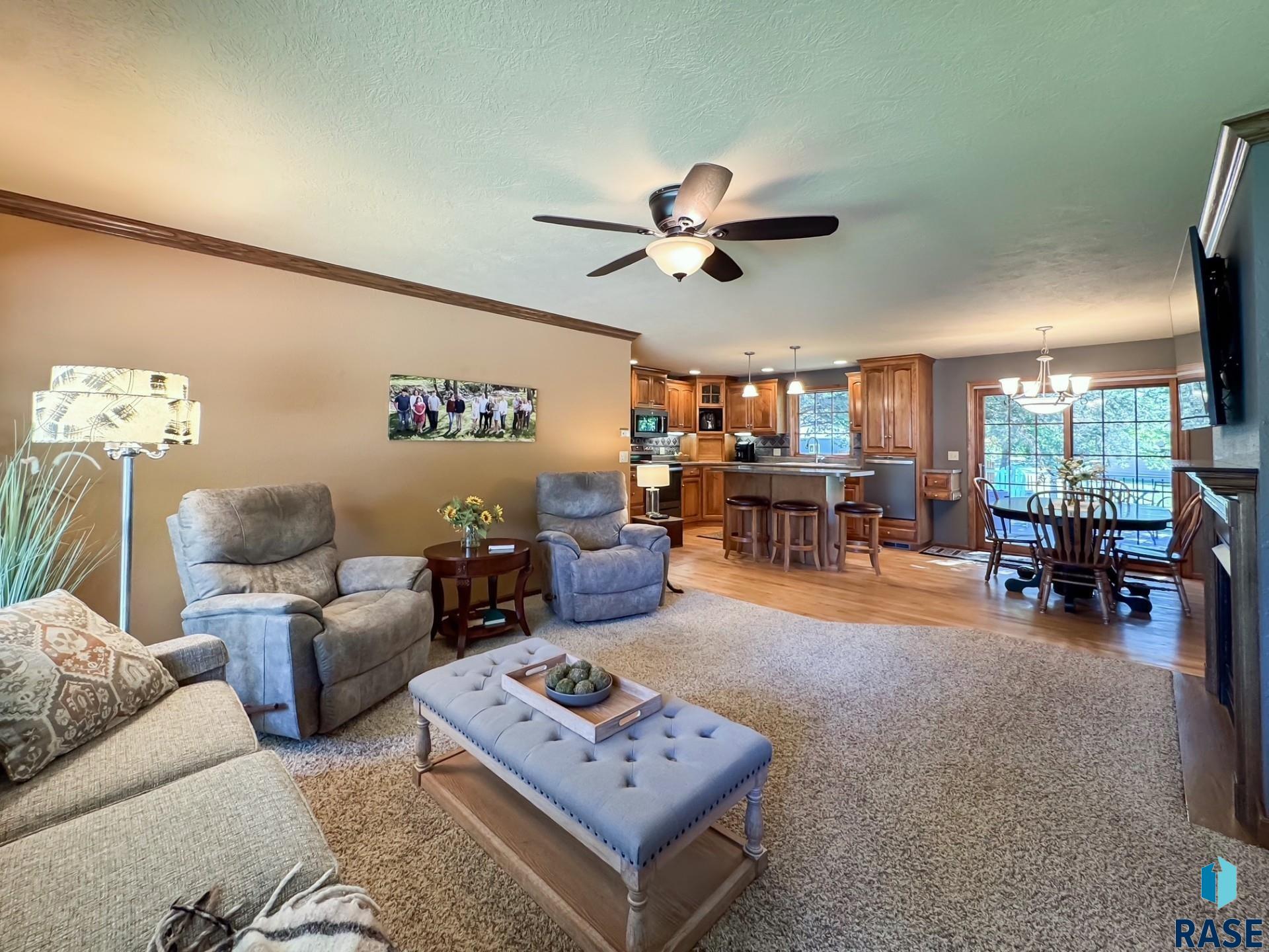 4905 E Cynthia Dr