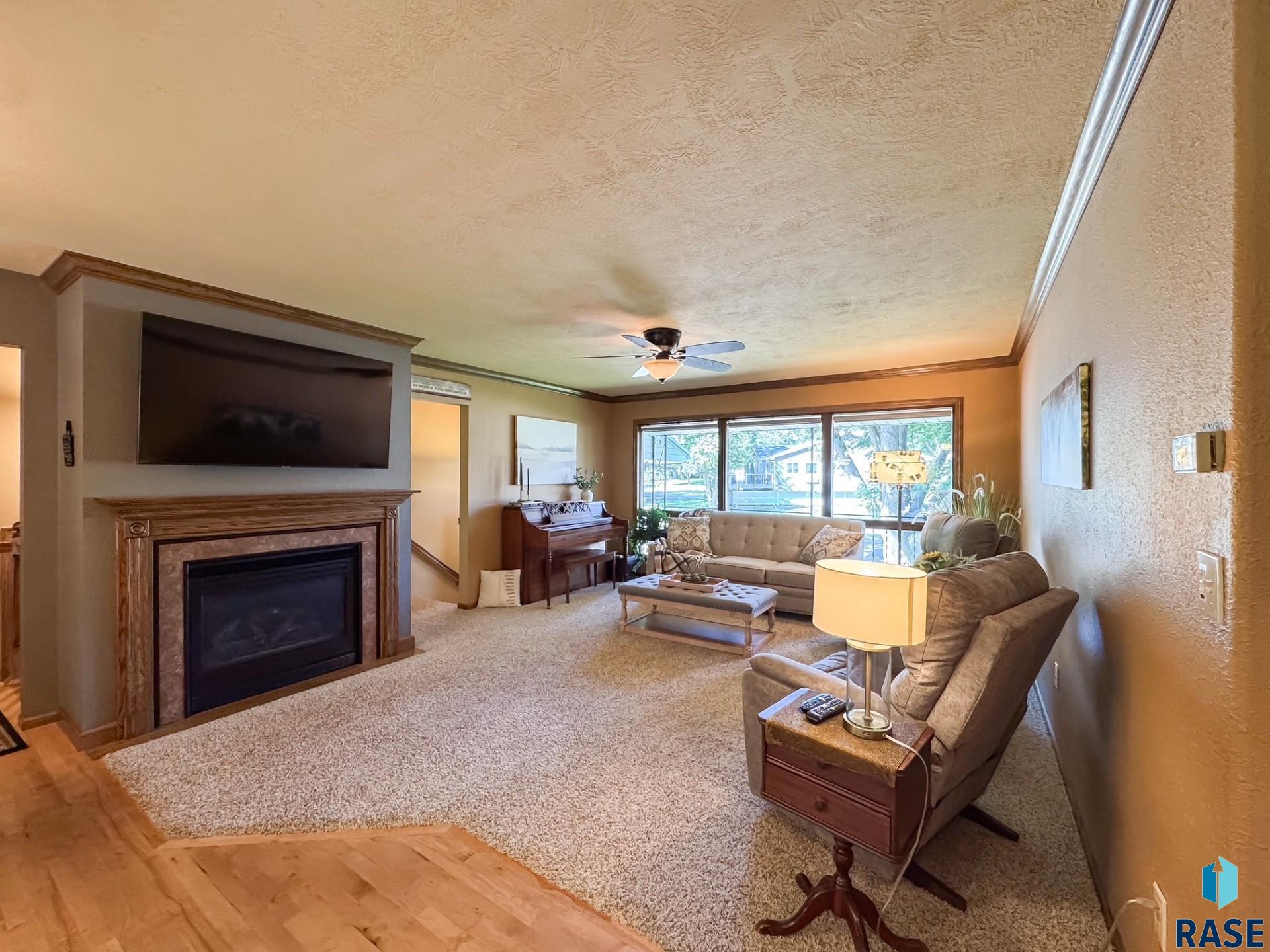 4905 E Cynthia Dr