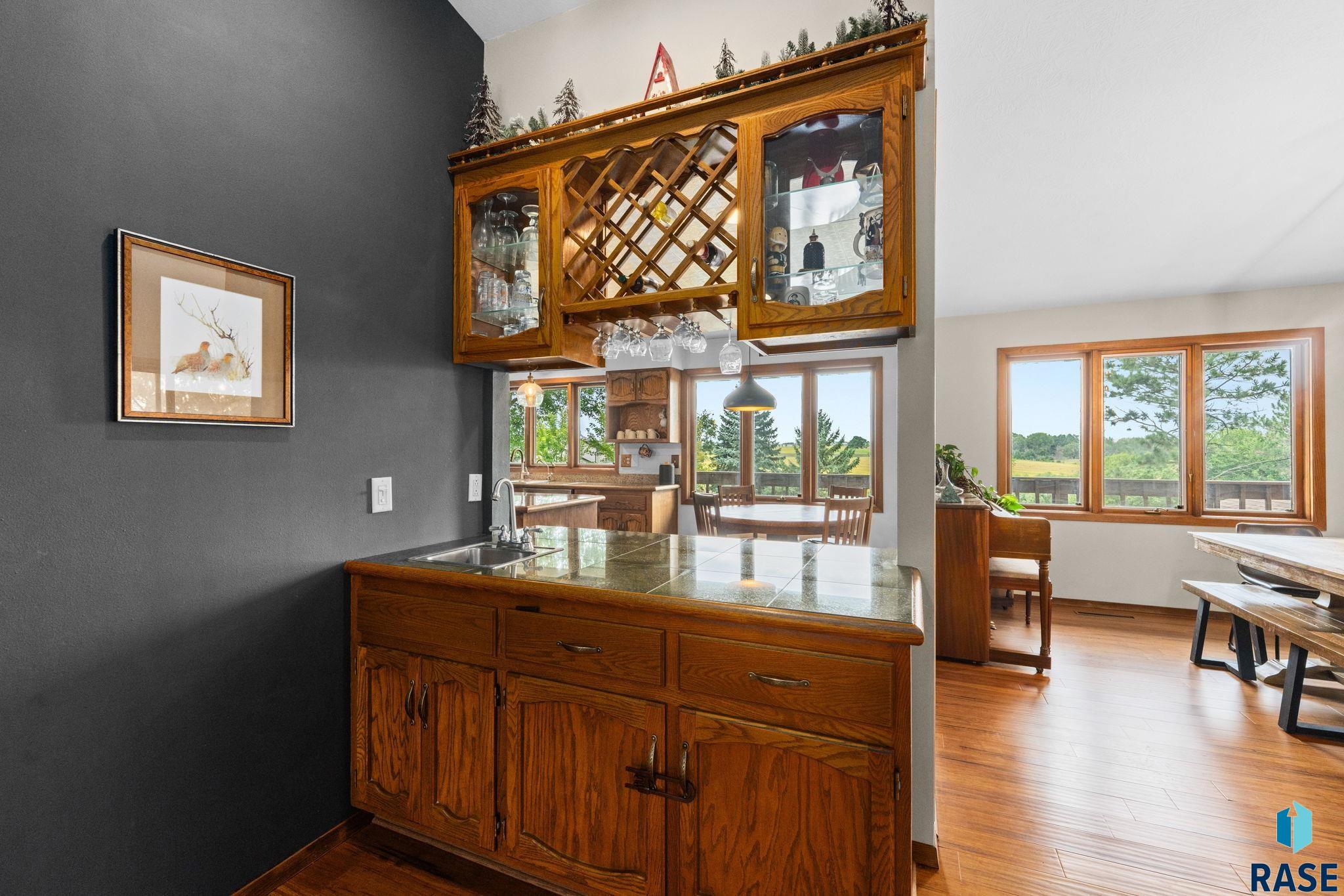 6908 Pine Lake Dr, Sioux Falls