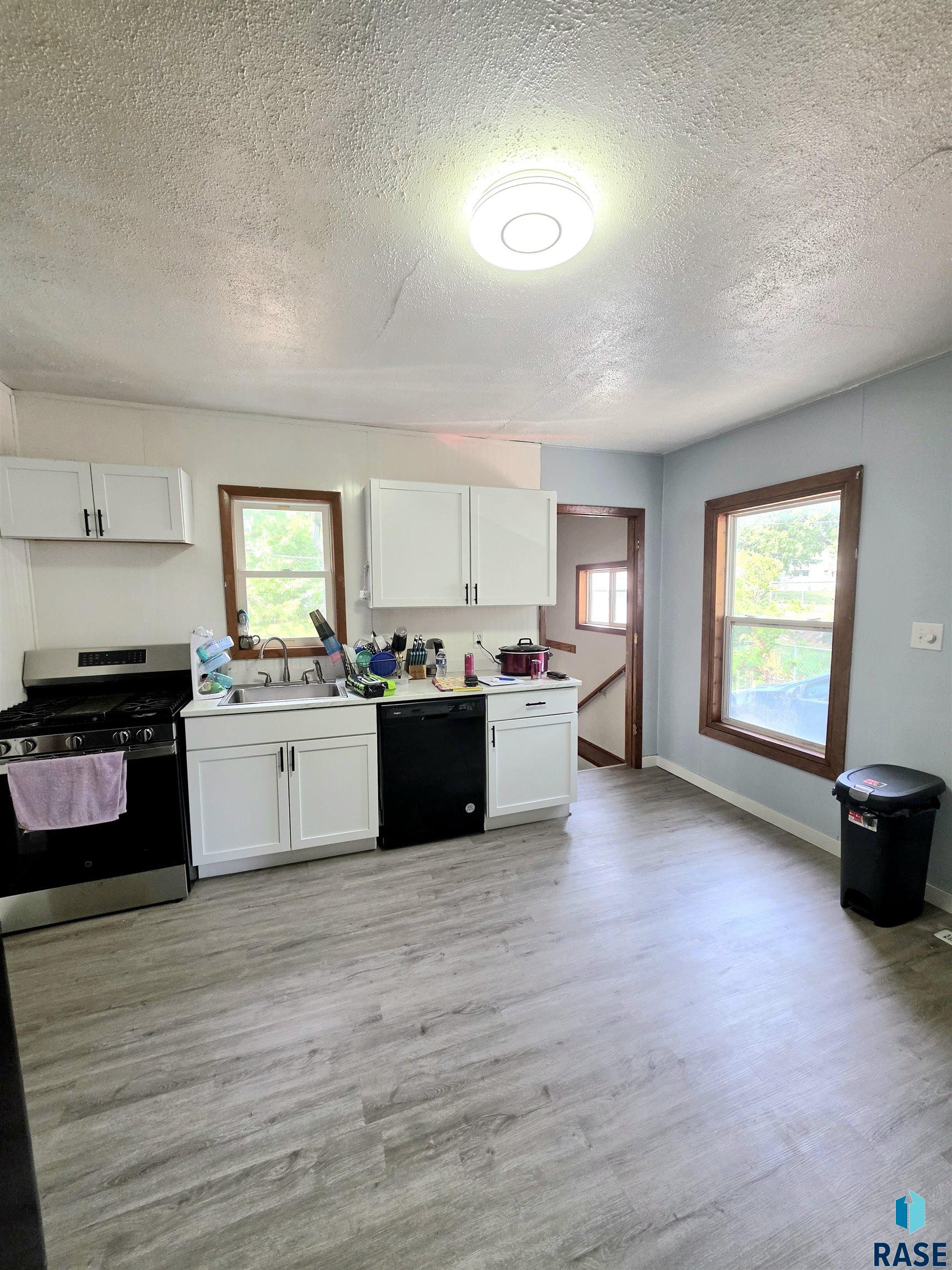 1428 5th St, Sioux Falls