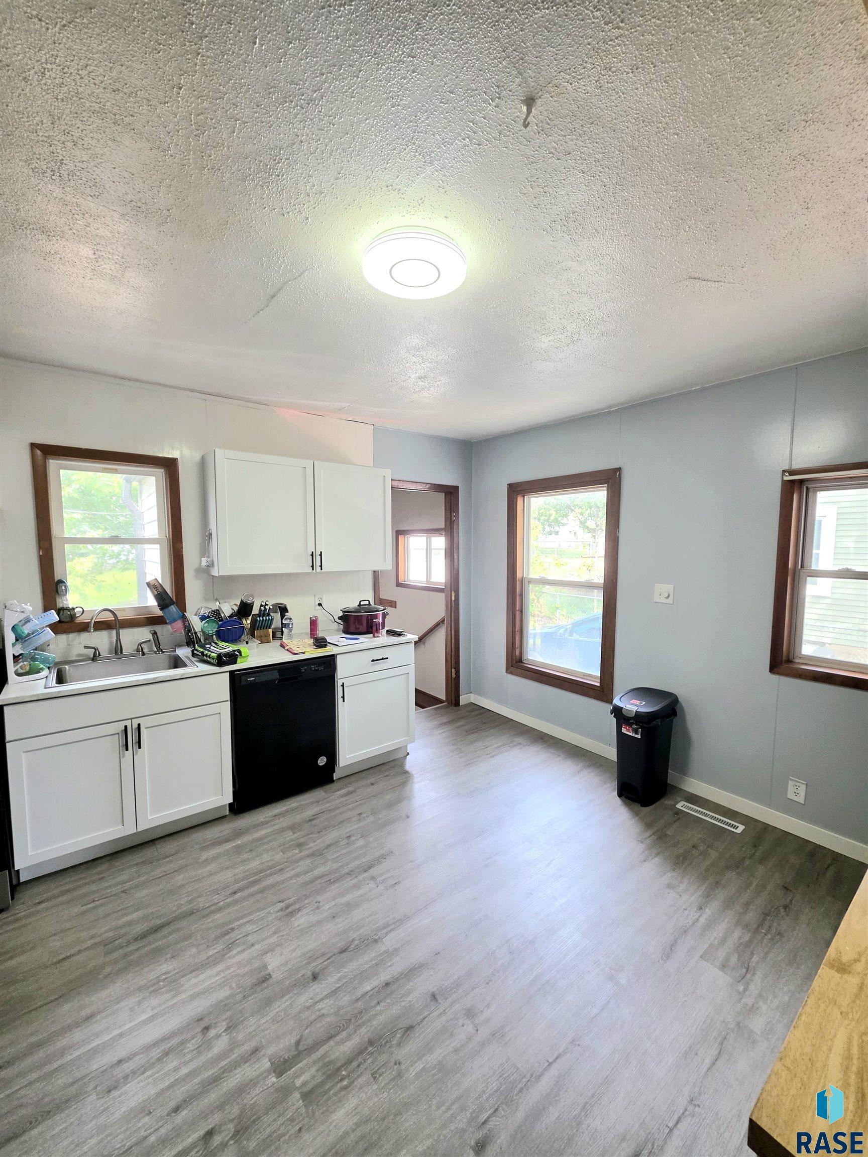 1428 5th St, Sioux Falls
