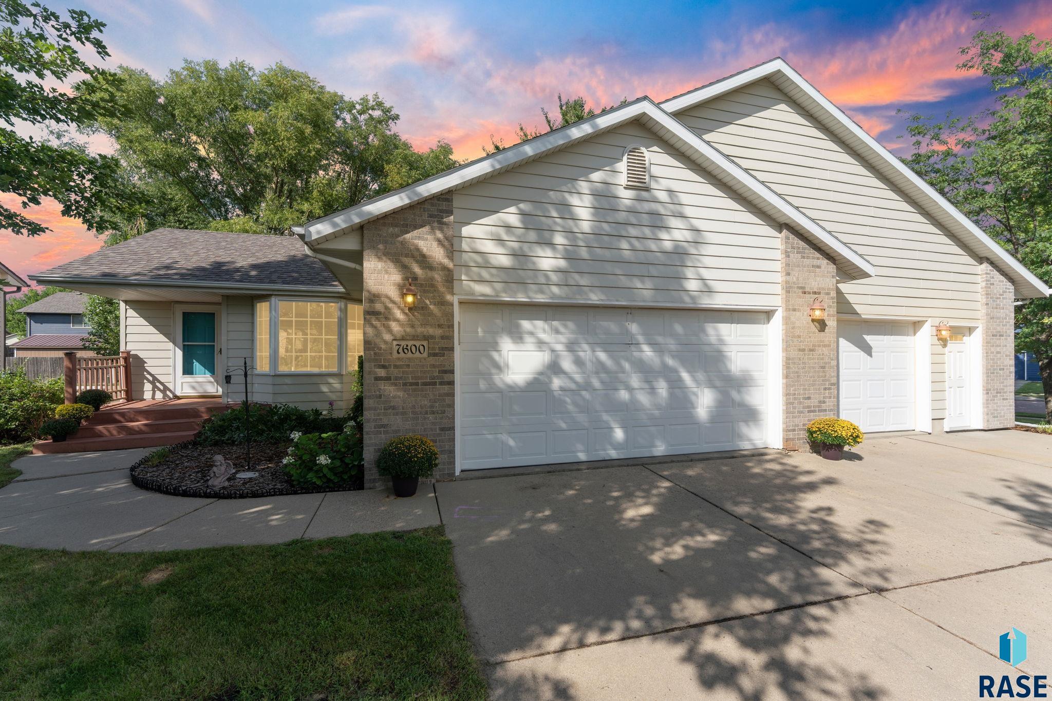 7600 Regina St, Sioux Falls