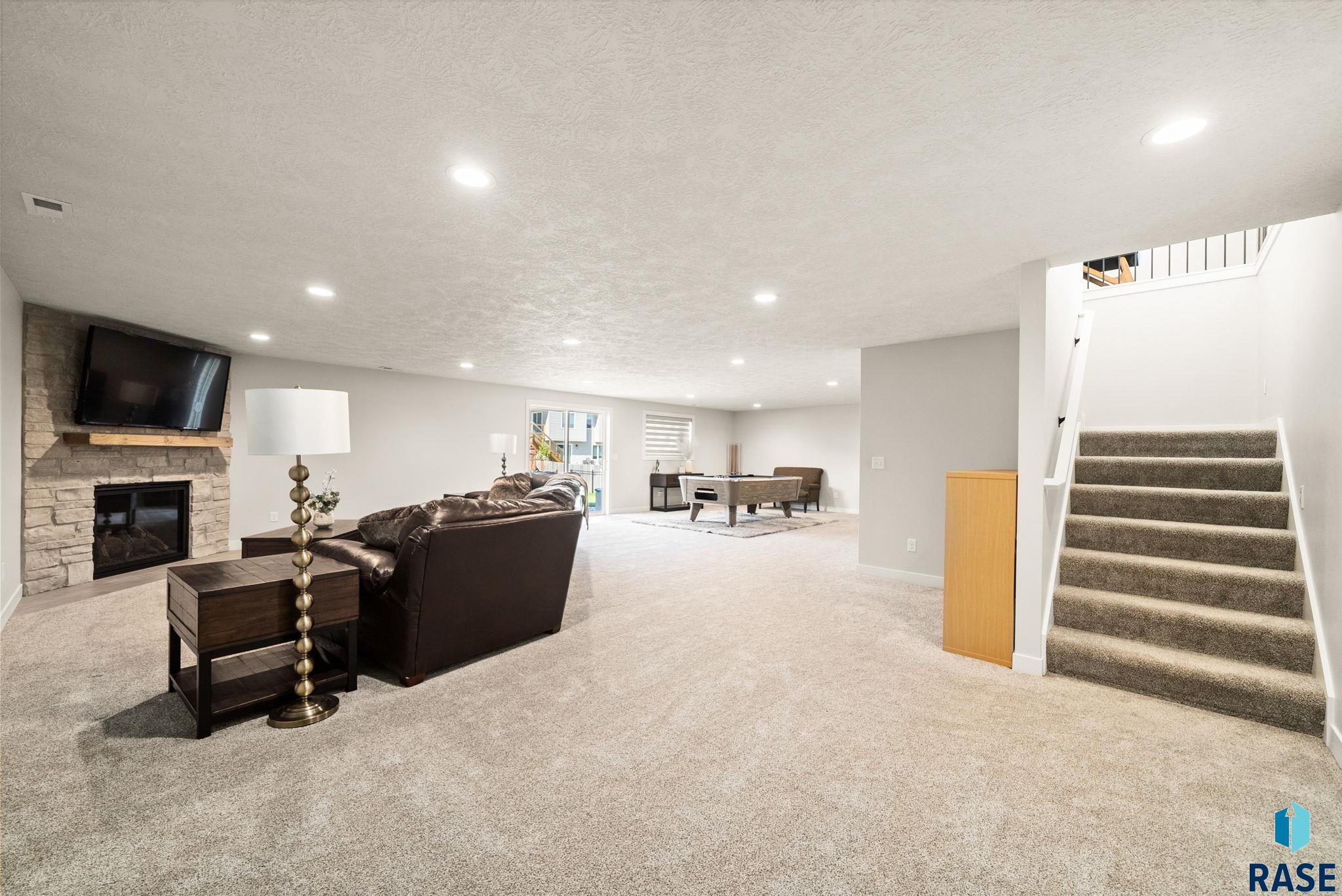2705 Faith Ave, Sioux Falls