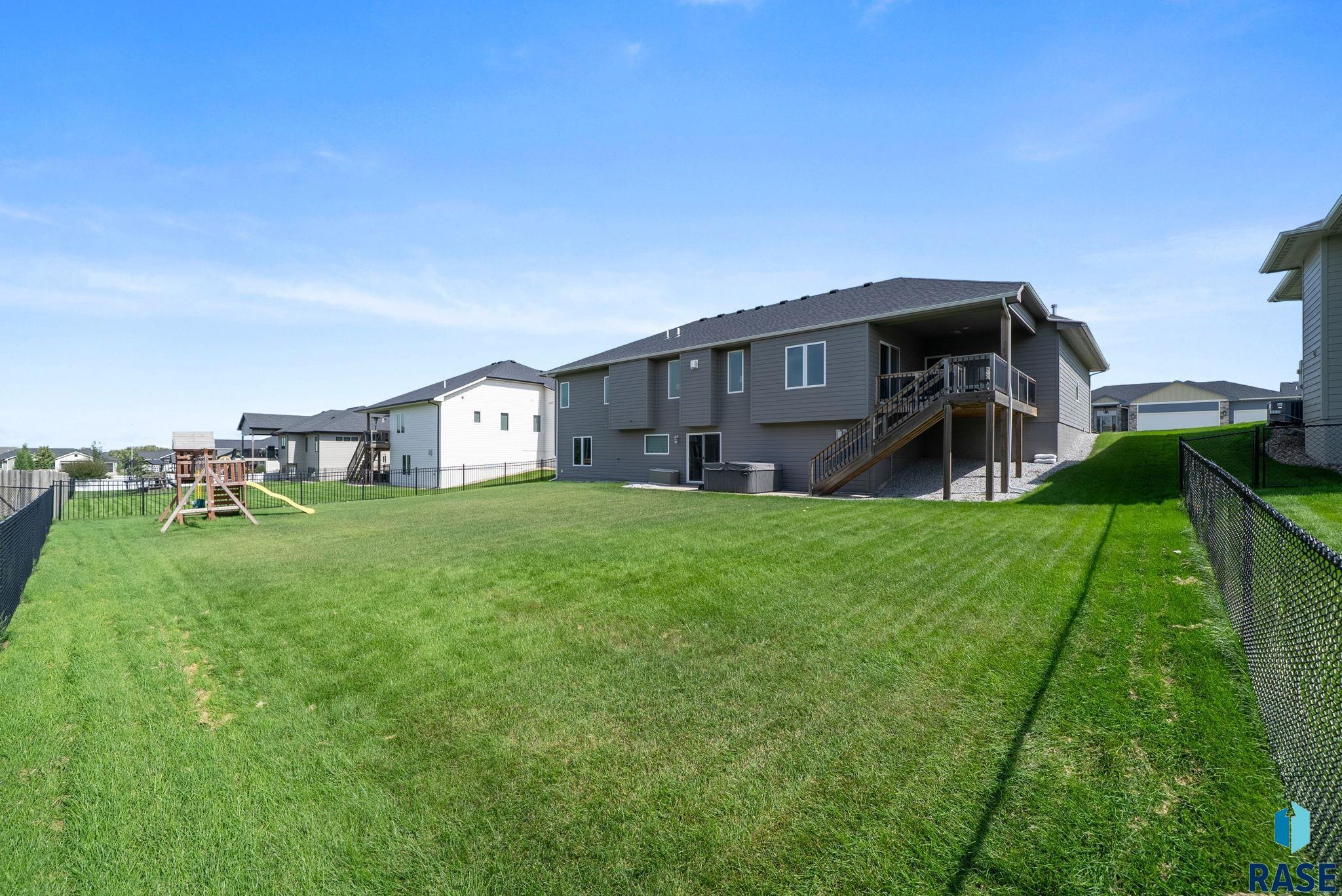 2705 Faith Ave, Sioux Falls