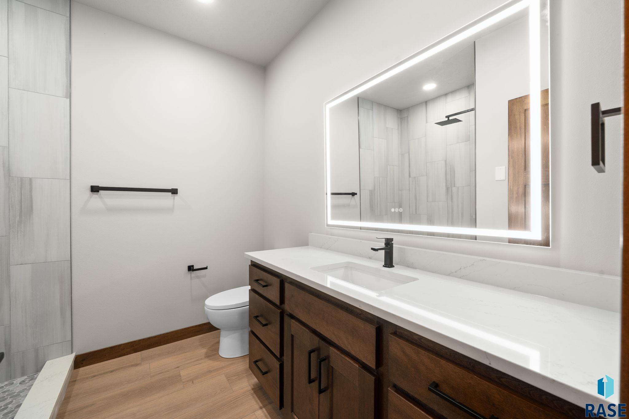 5419 Vision Cir, Sioux Falls