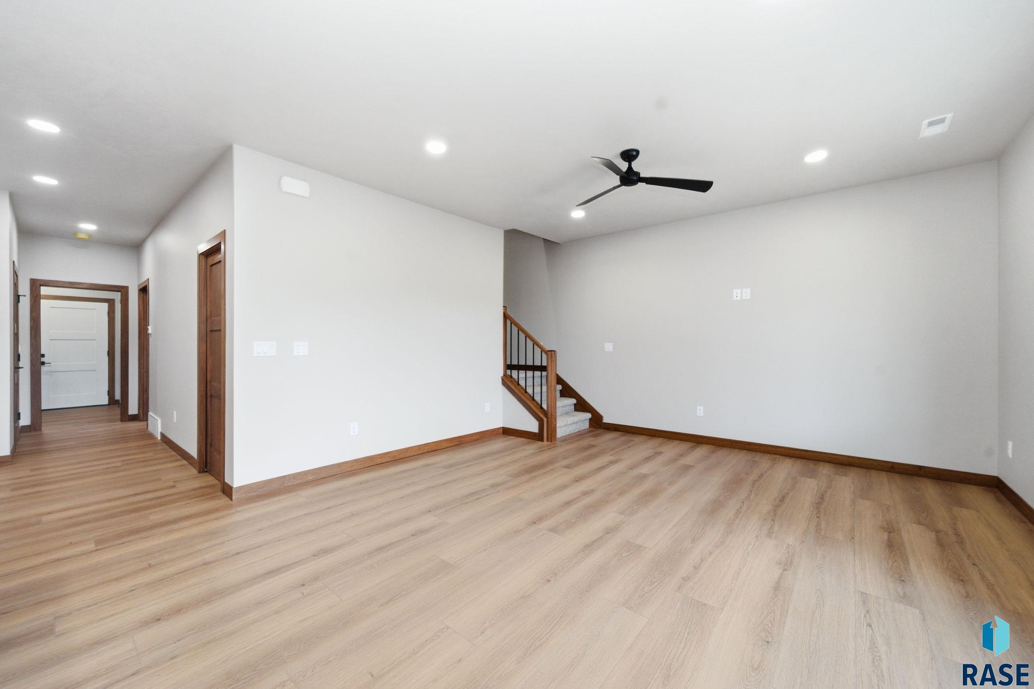 5419 Vision Cir, Sioux Falls