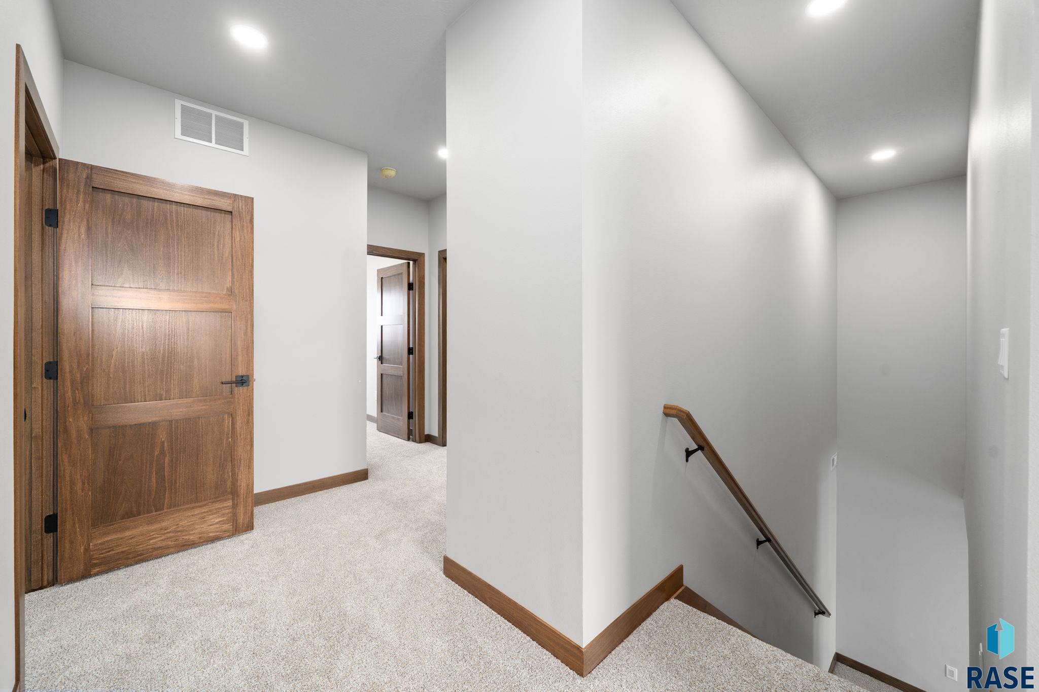 5419 Vision Cir, Sioux Falls