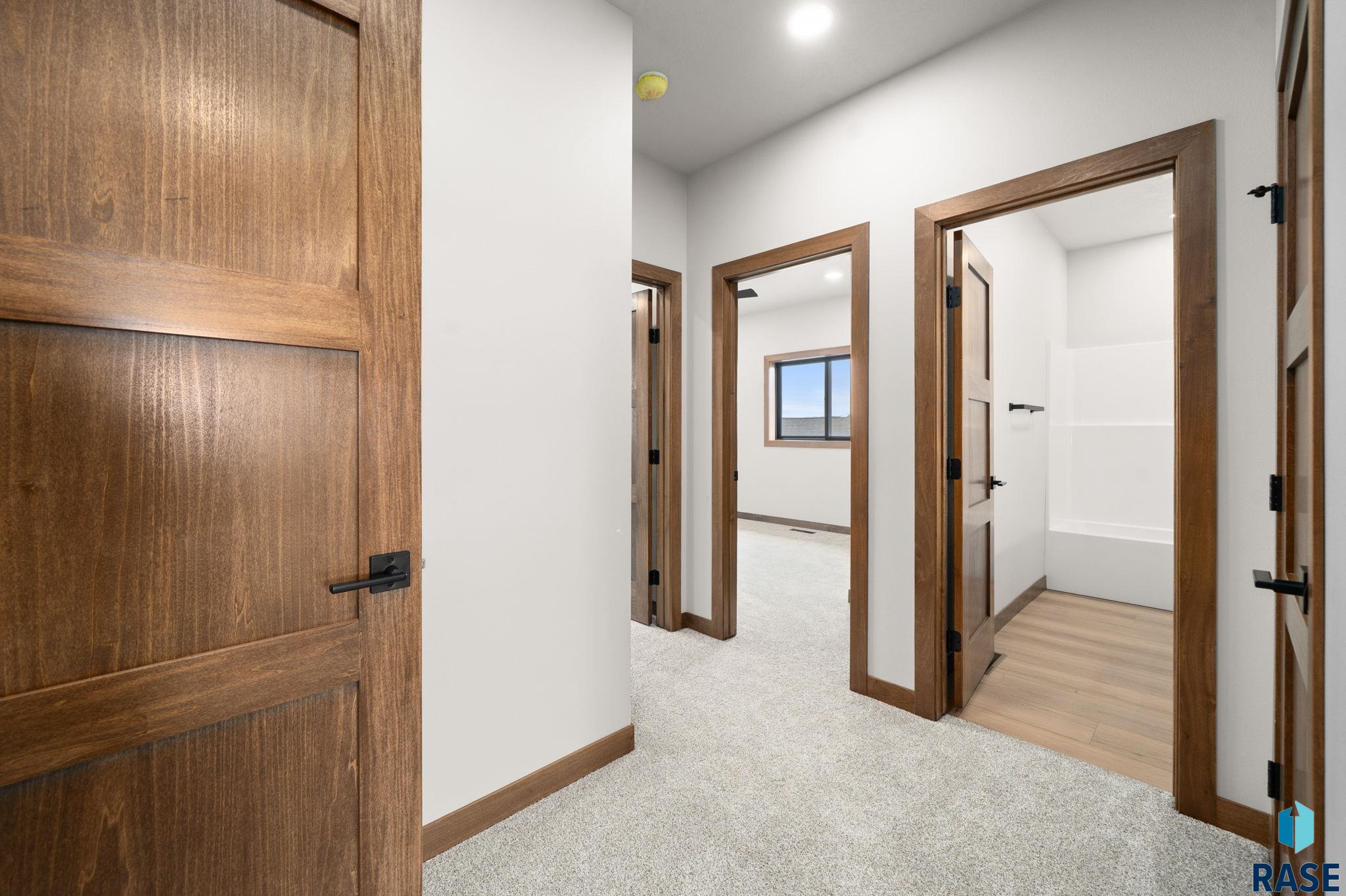5419 Vision Cir, Sioux Falls