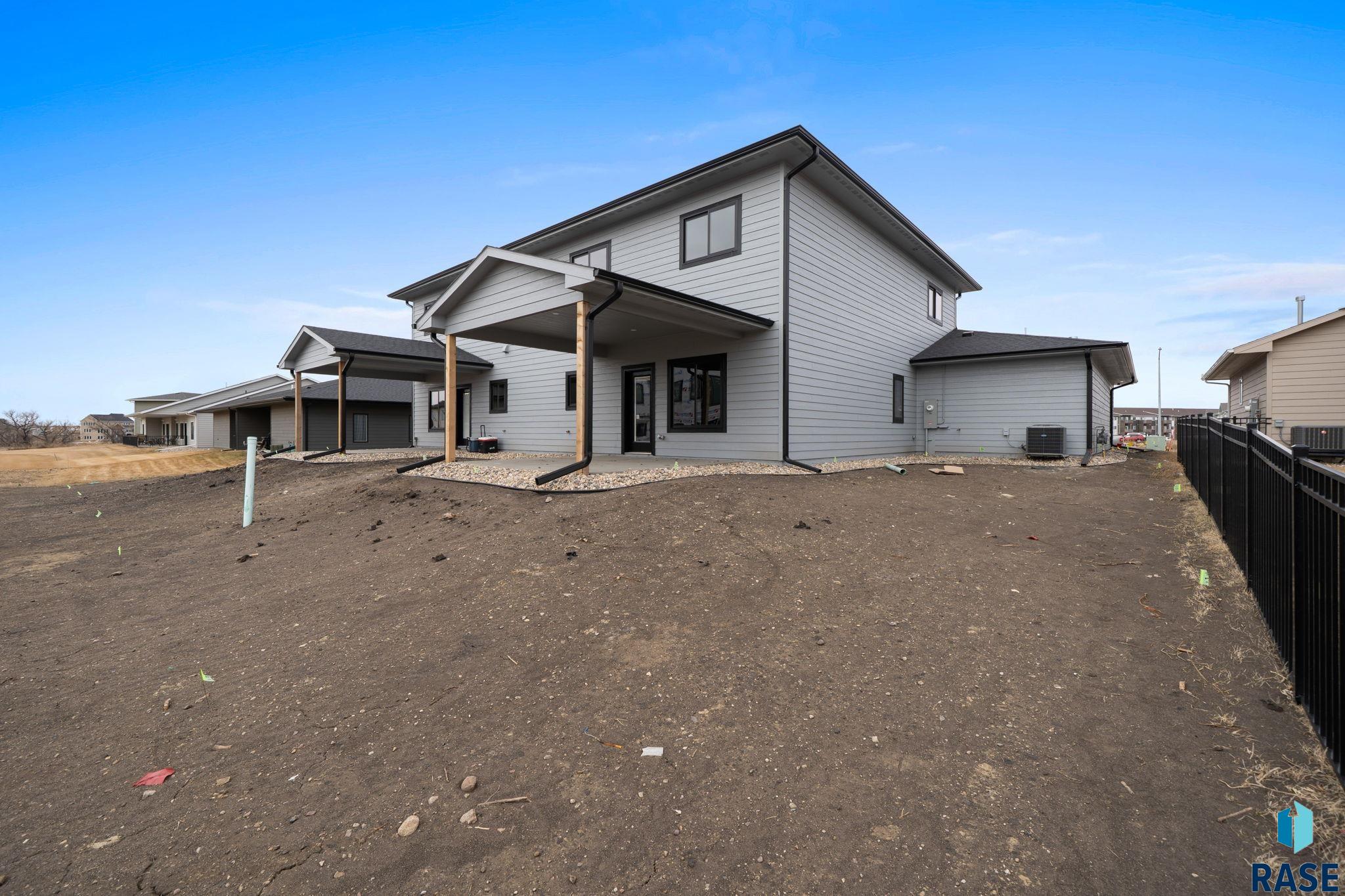 5419 Vision Cir, Sioux Falls