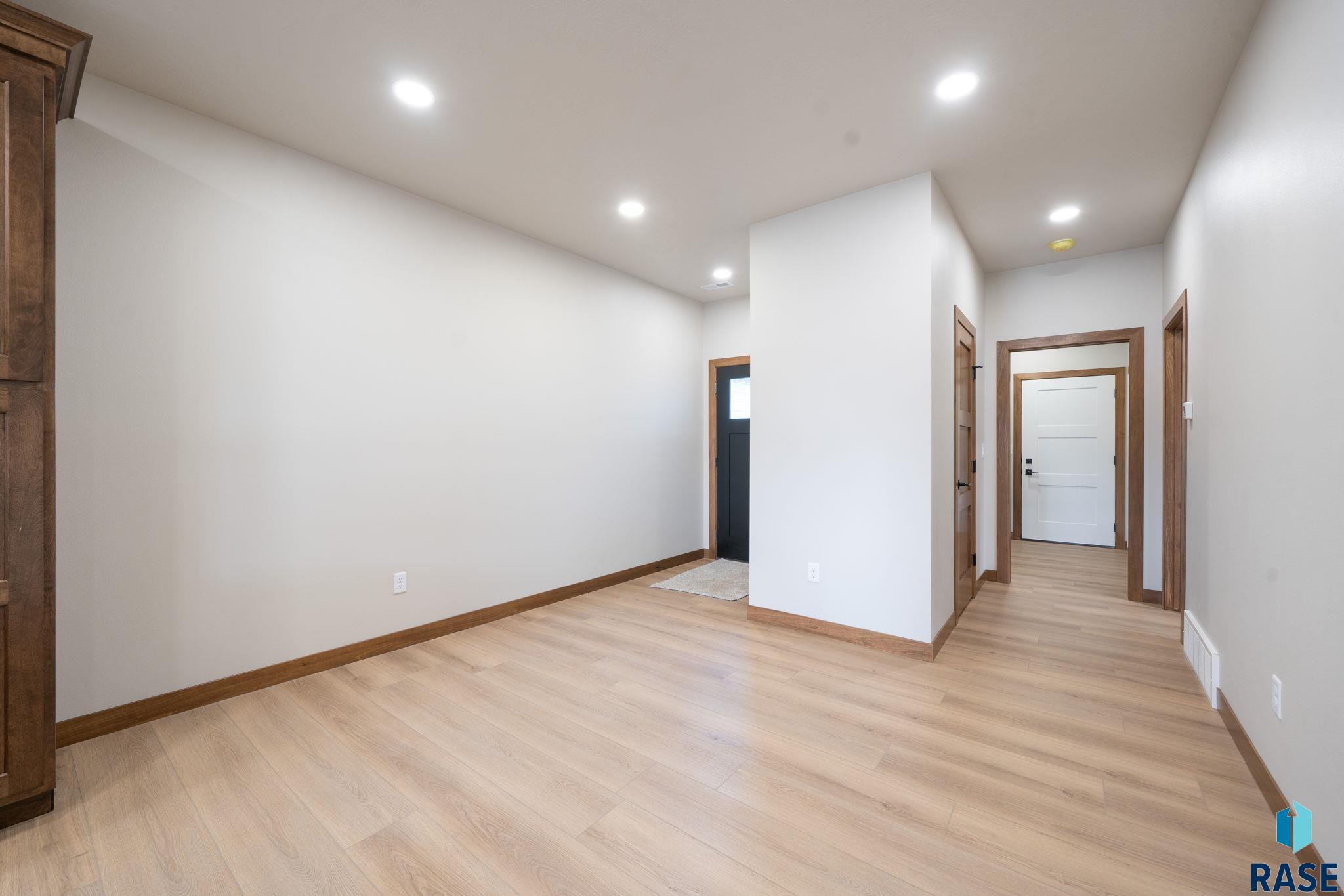 5419 Vision Cir, Sioux Falls