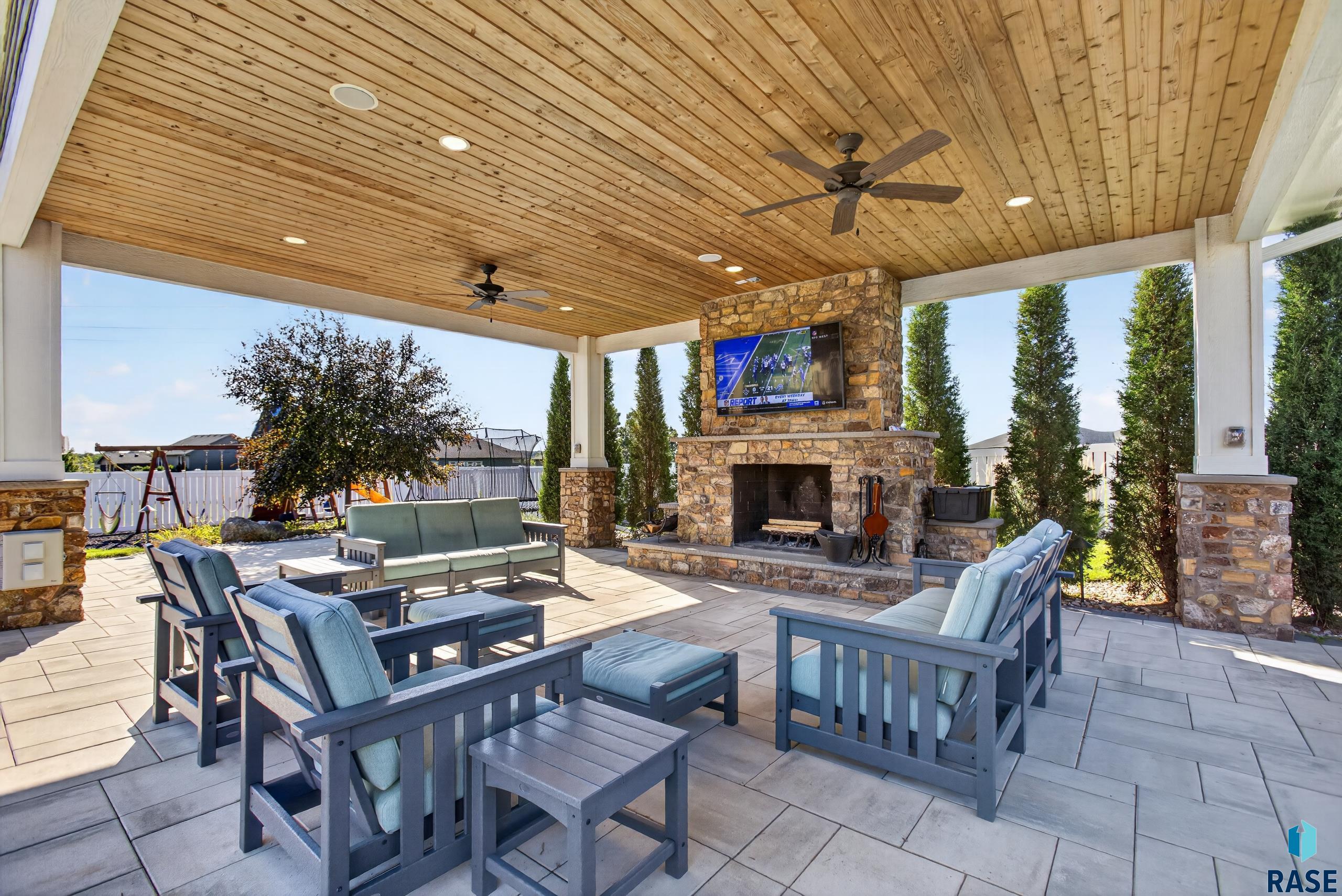 8324 Water Wood St, Sioux Falls