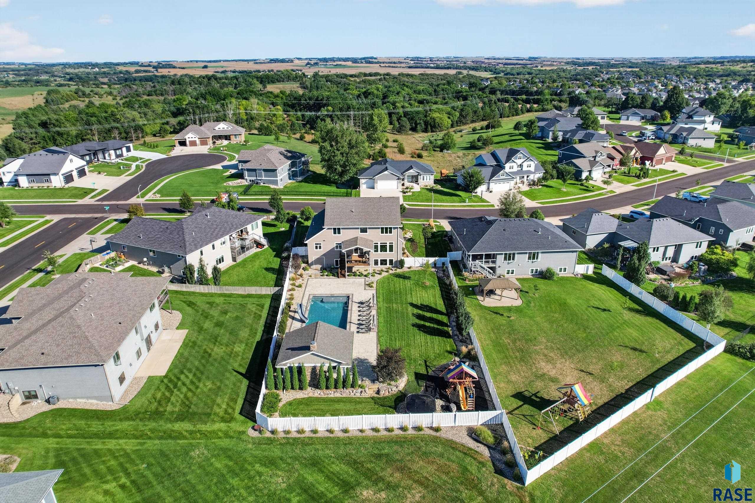 8324 Water Wood St, Sioux Falls