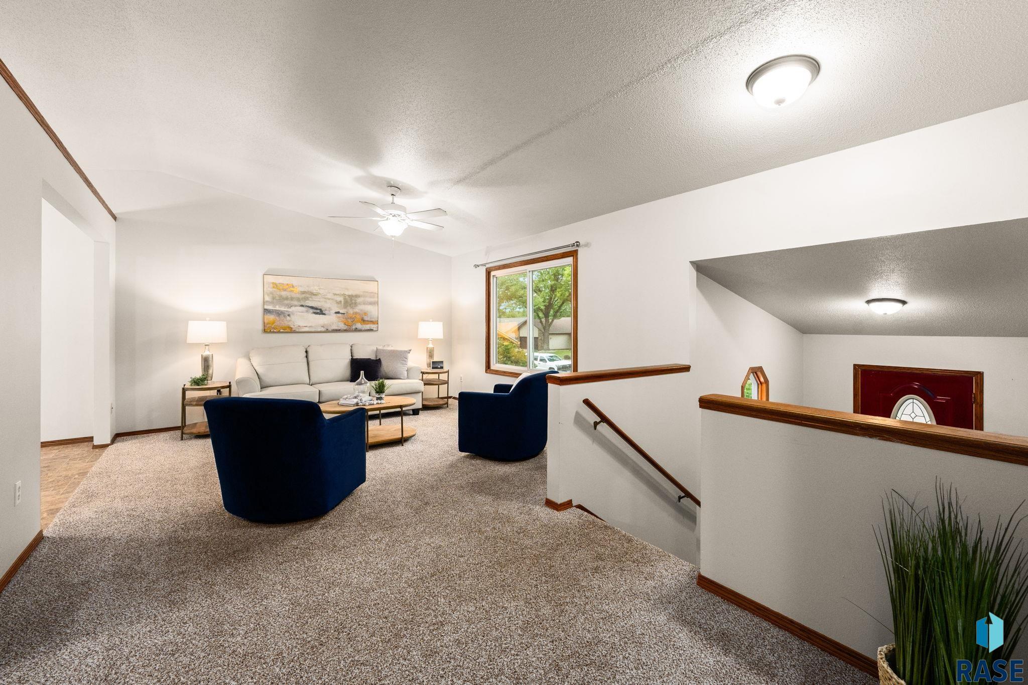 705 Montgomery Ct, Sioux Falls