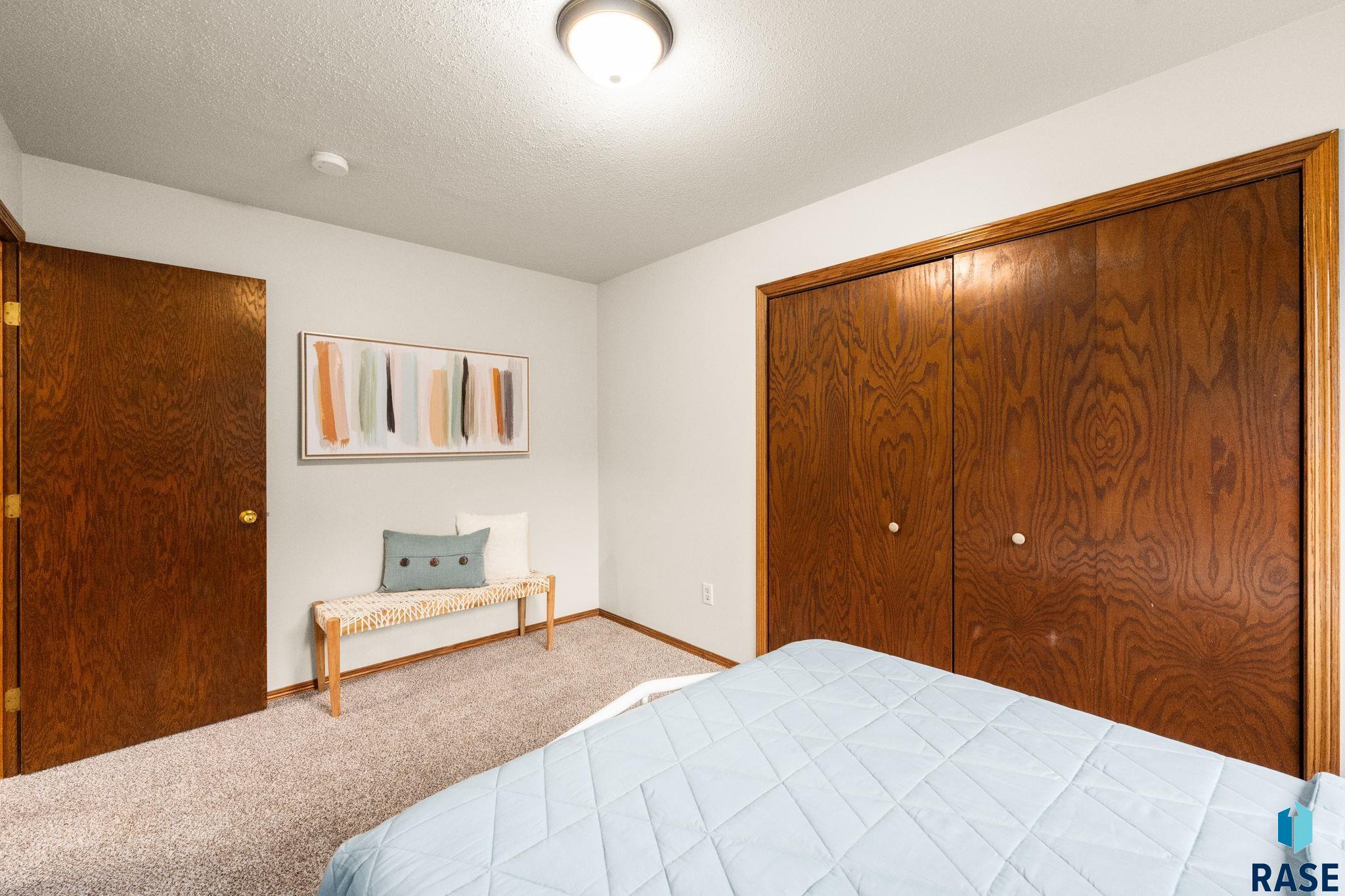 705 Montgomery Ct, Sioux Falls