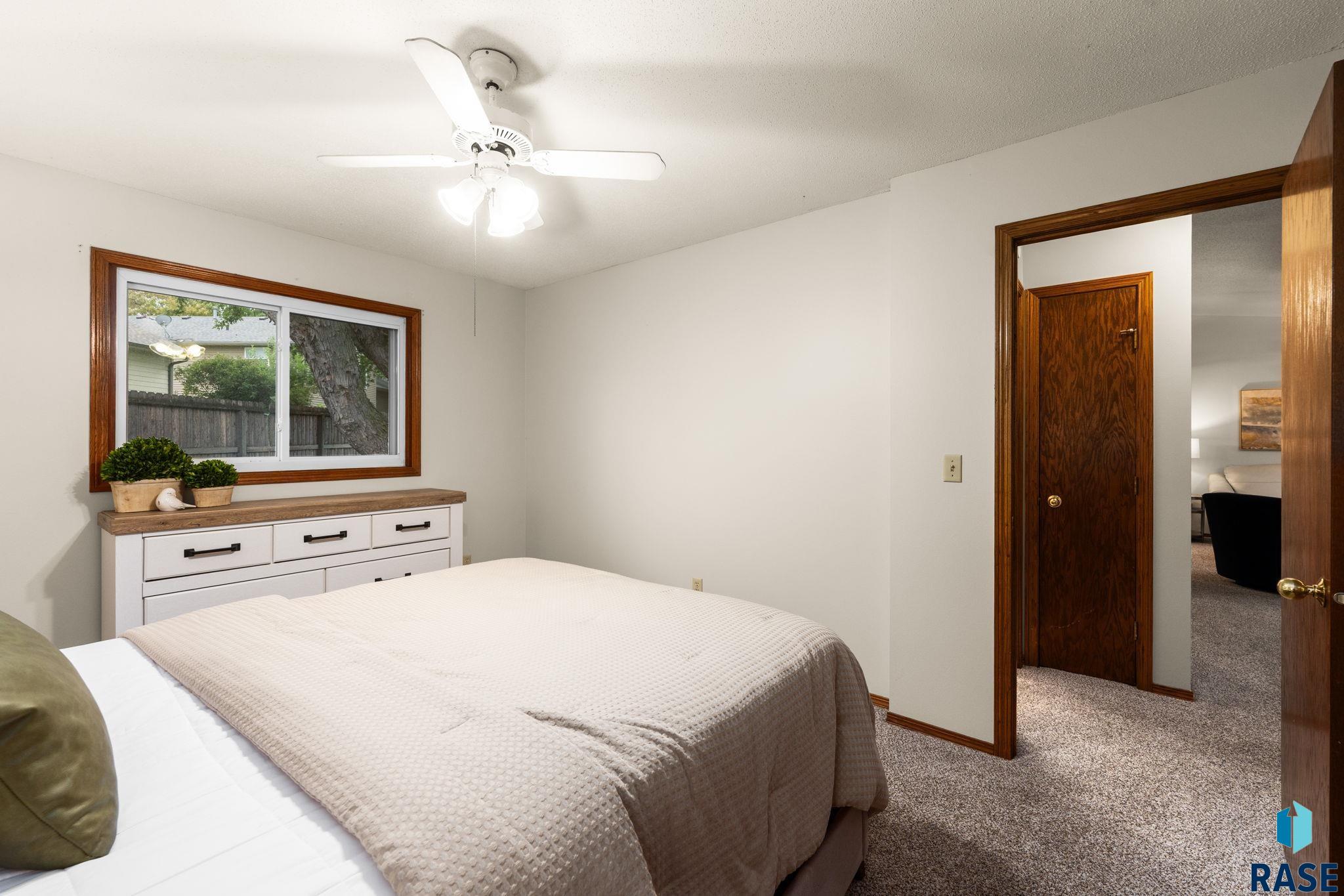 705 Montgomery Ct, Sioux Falls