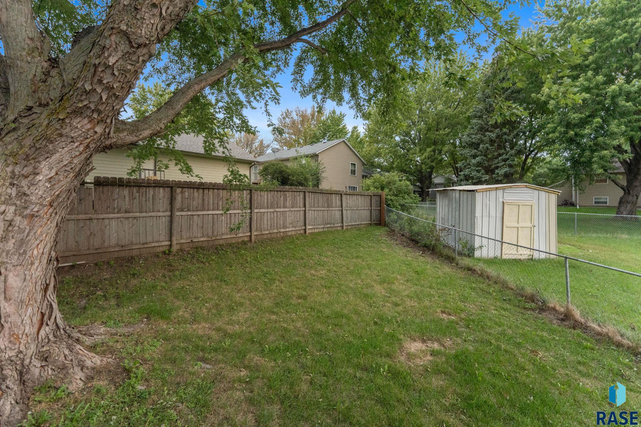 705 Montgomery Ct, Sioux Falls
