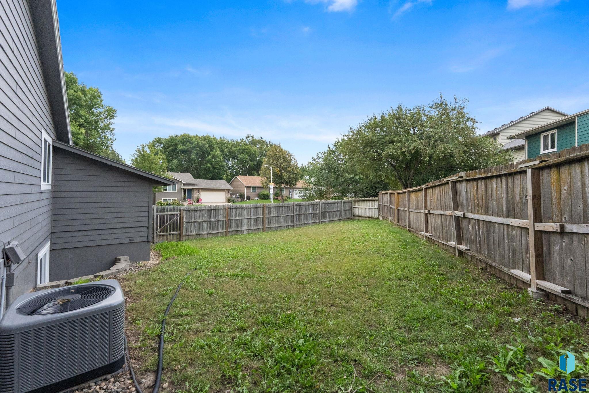 705 Montgomery Ct, Sioux Falls