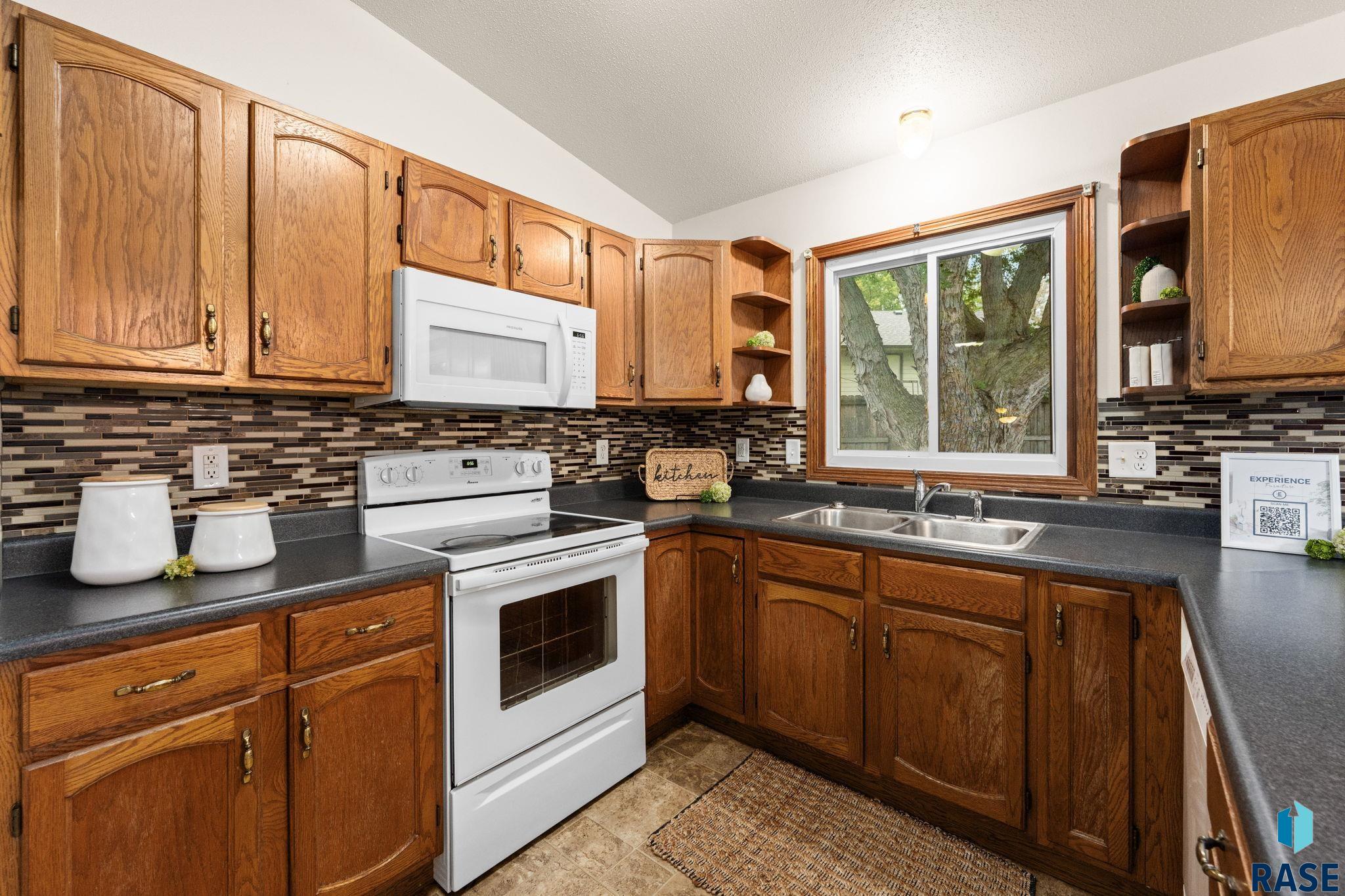 705 Montgomery Ct, Sioux Falls