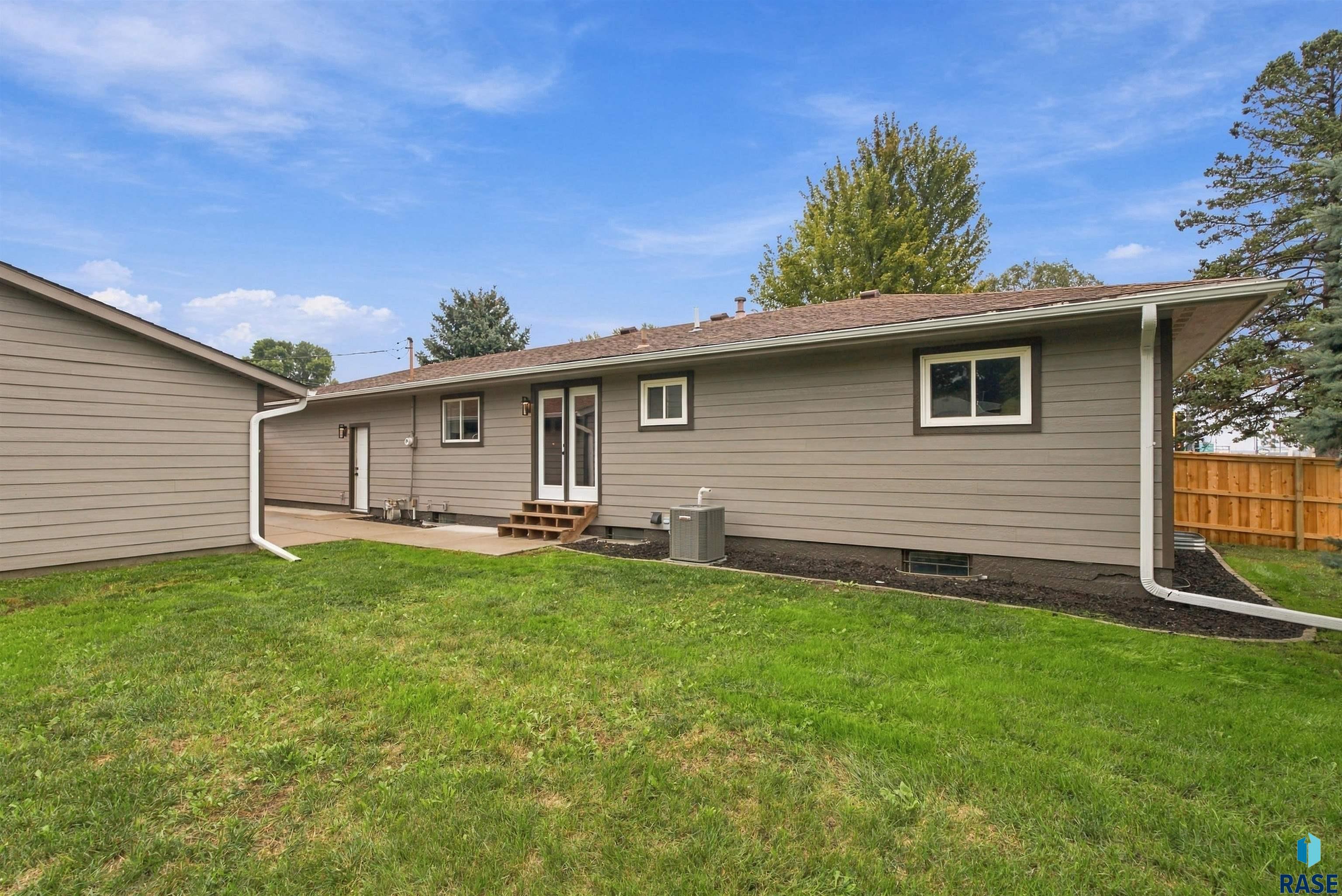 3301 Terry Ave, Sioux Falls