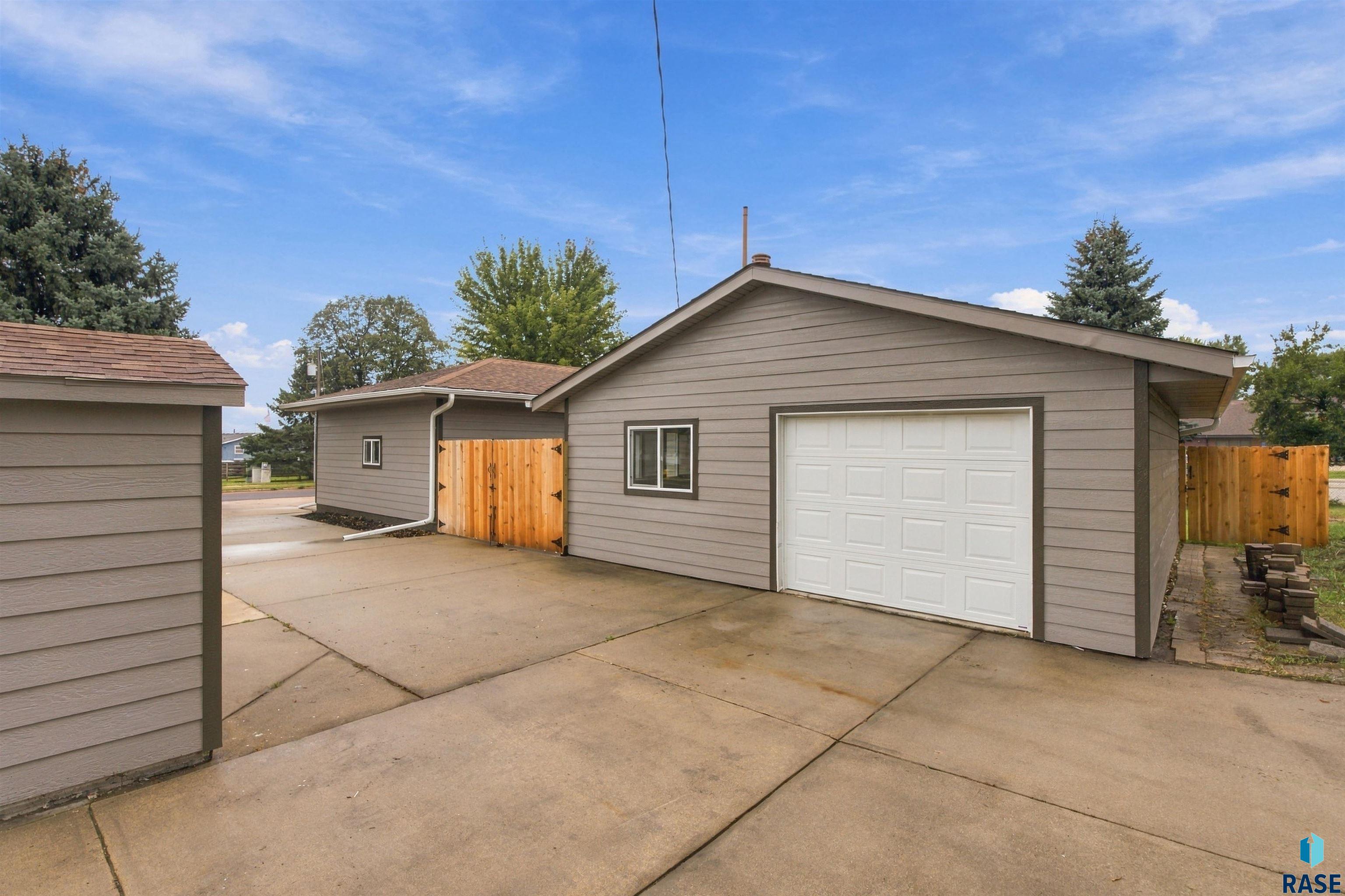 3301 Terry Ave, Sioux Falls