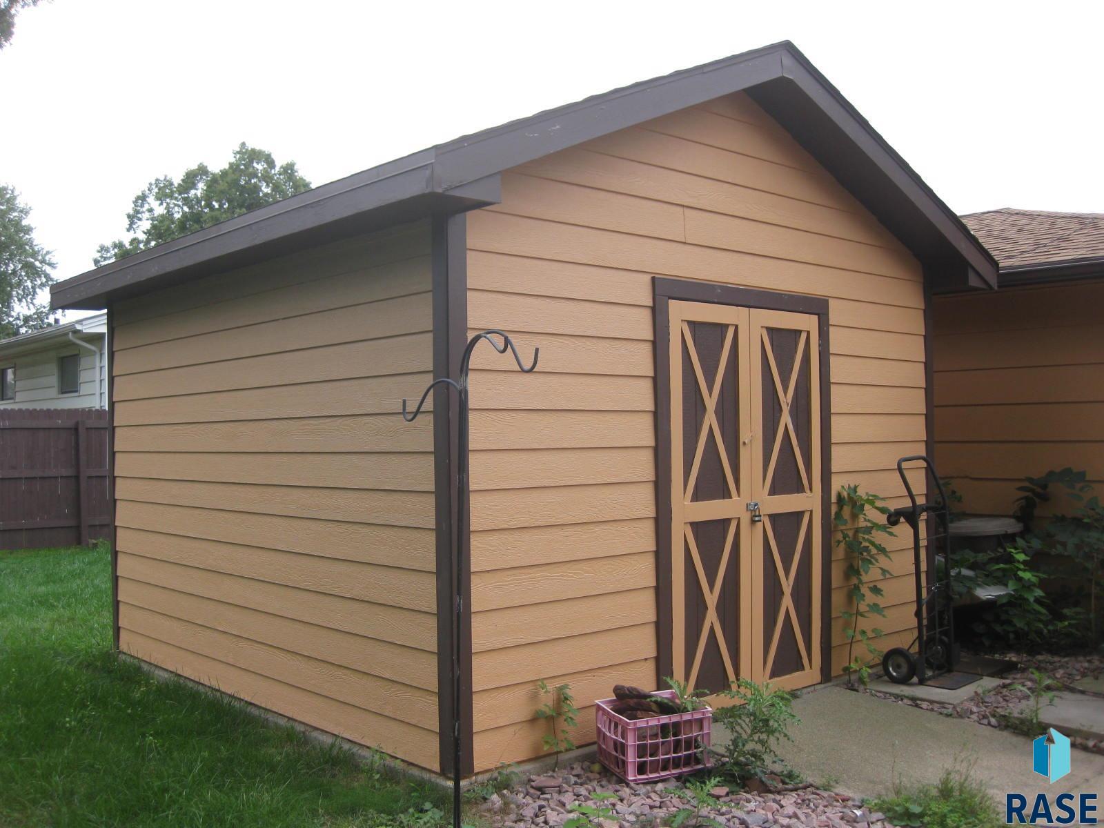 1112 Harrison Ave, Dell Rapids