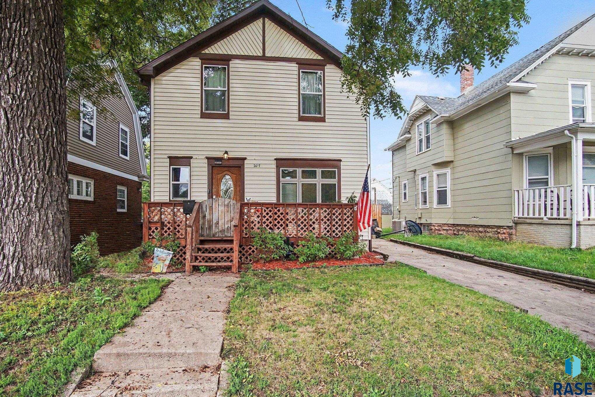 207 S Summit Ave, Sioux Falls